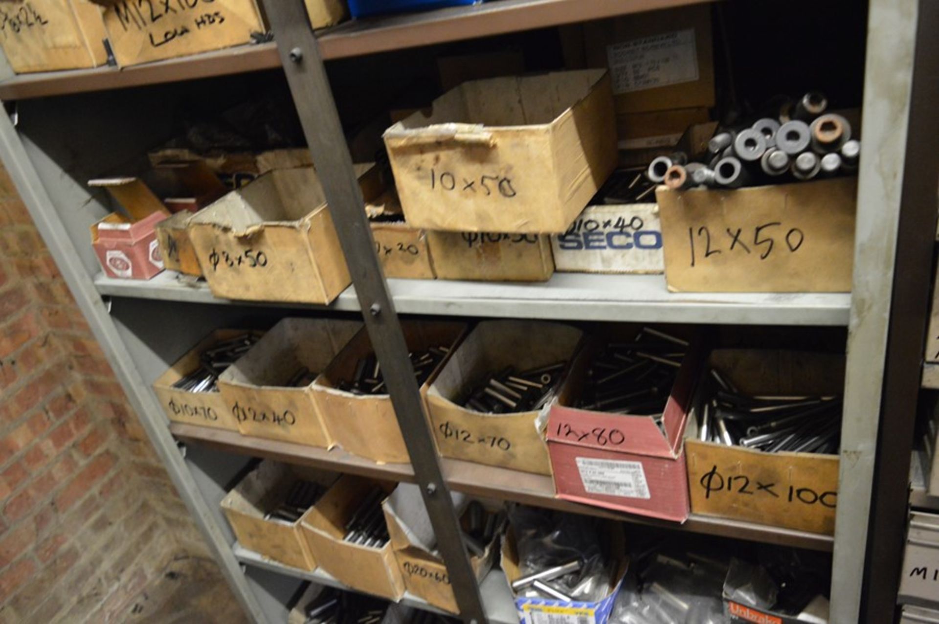 Contents of store room to include: Various metric and imperial bolts; dowel pins; grinding wheels; - Image 4 of 6