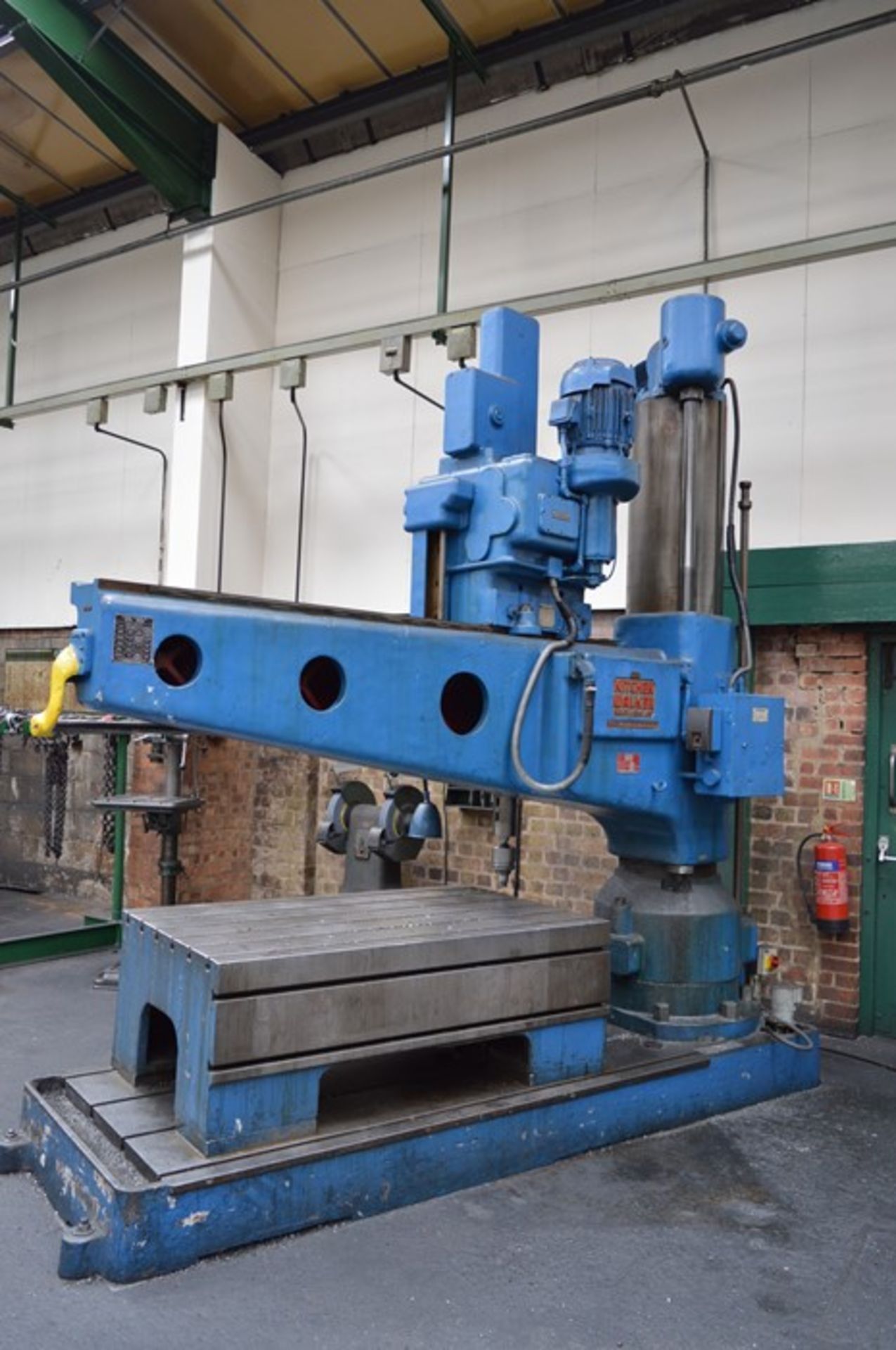 Kitchen & Walker, 7'.6" E5 radial arm drill, Serial No. 3098 (1979) bed size: 1.53m x 0.92m (Risk - Image 3 of 7