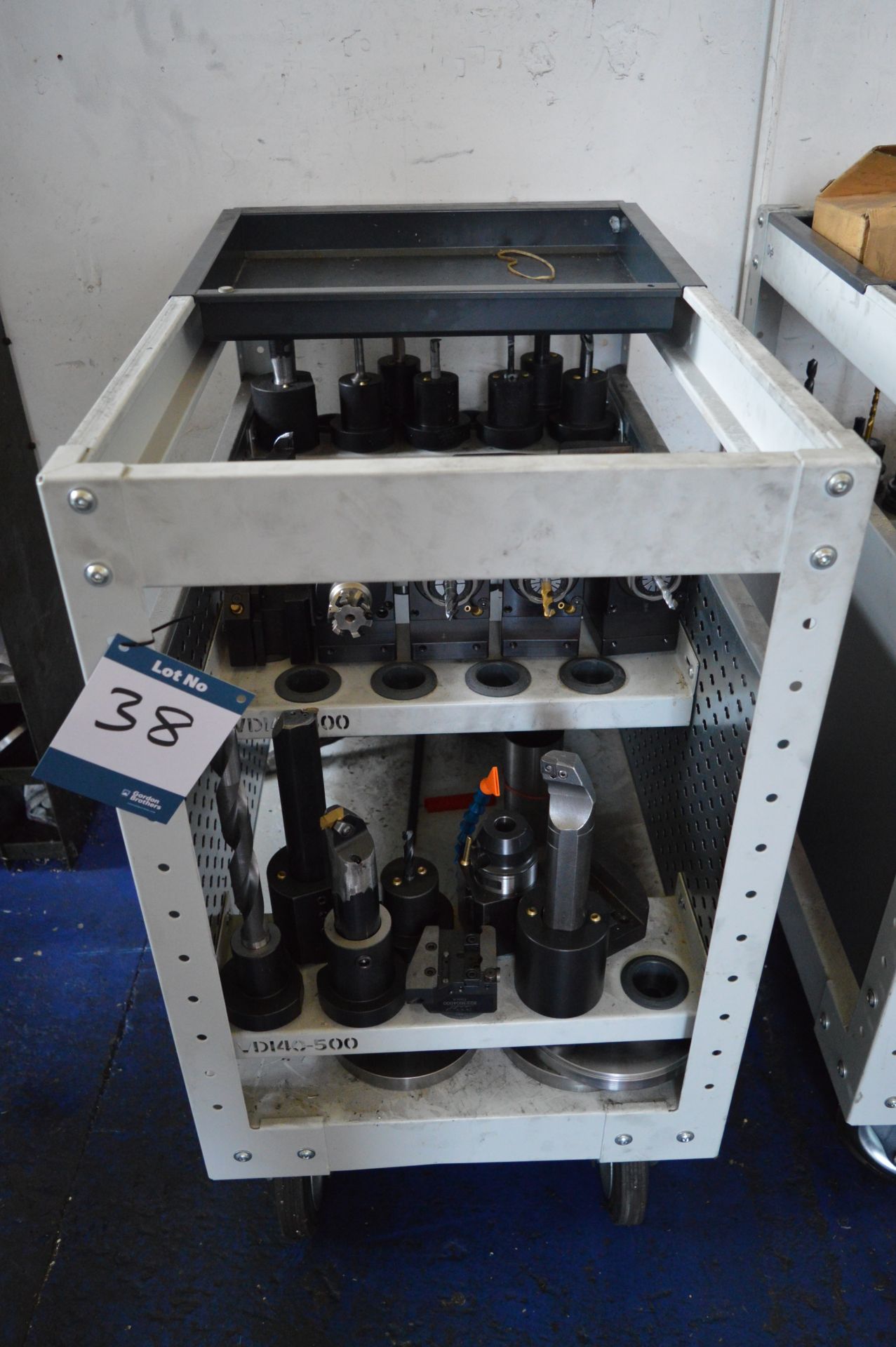 Quantity of machine tooling to include: tool holders and drills etc. with trolley, as lotted