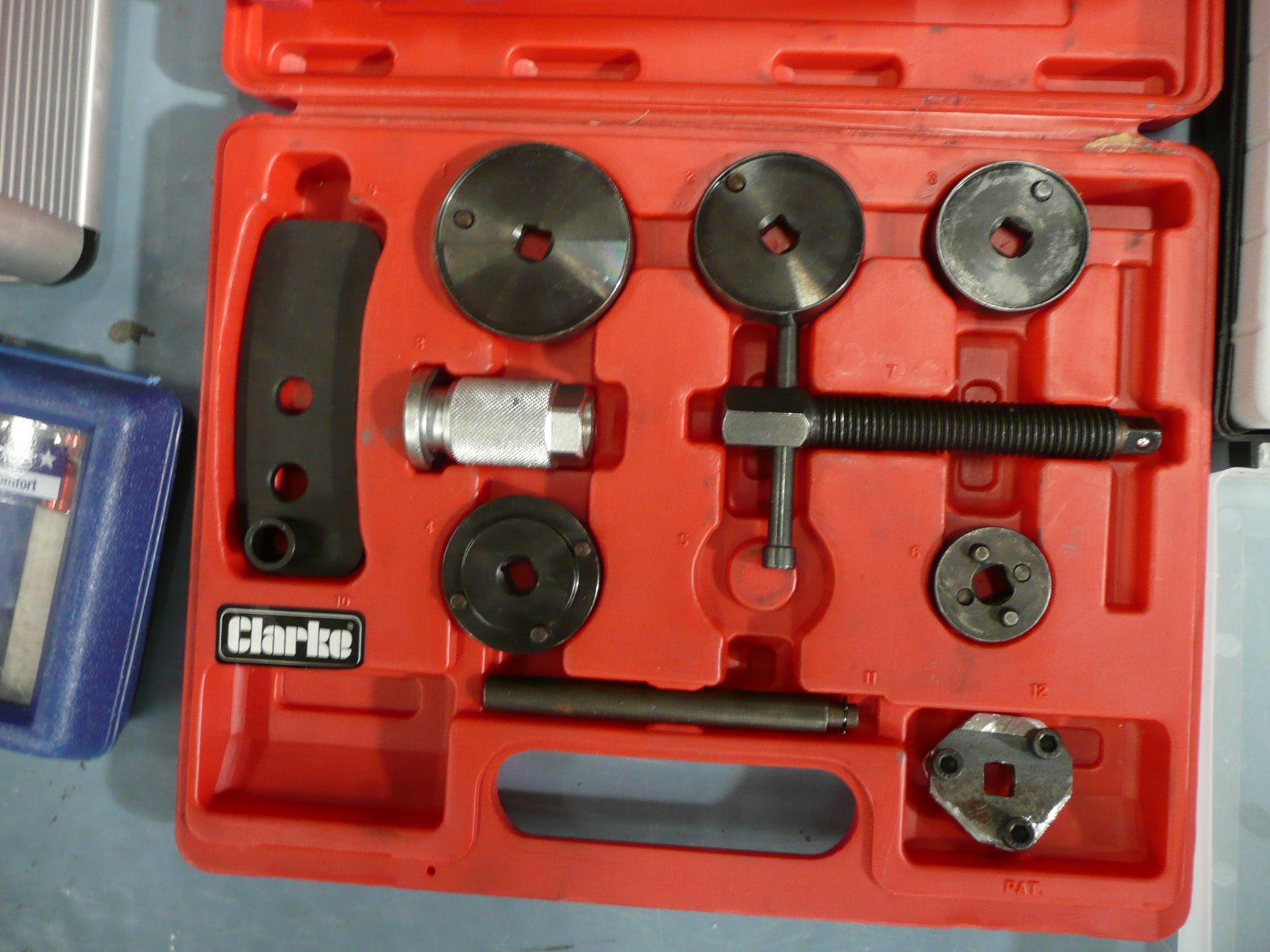 Range of hand tools including: 1x Sealey, AK5983 15 piece 3/8" drive crows foot spanners (metric) 1x - Image 3 of 8