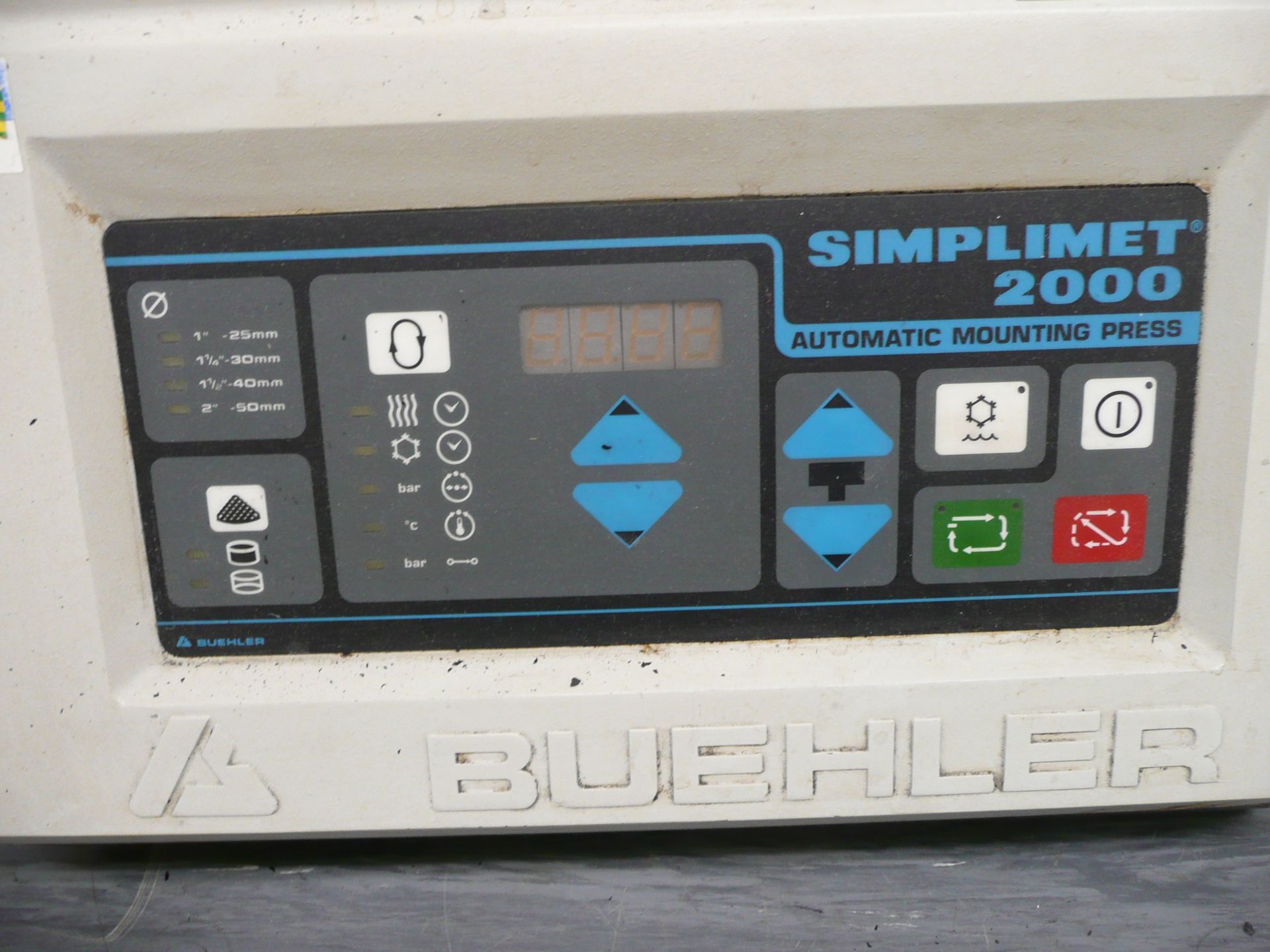 Buehler, Simplimet 2000 20-1430-220, 000154 automatic mounting press, 230 volts Size 400 x 600 x - Image 2 of 3