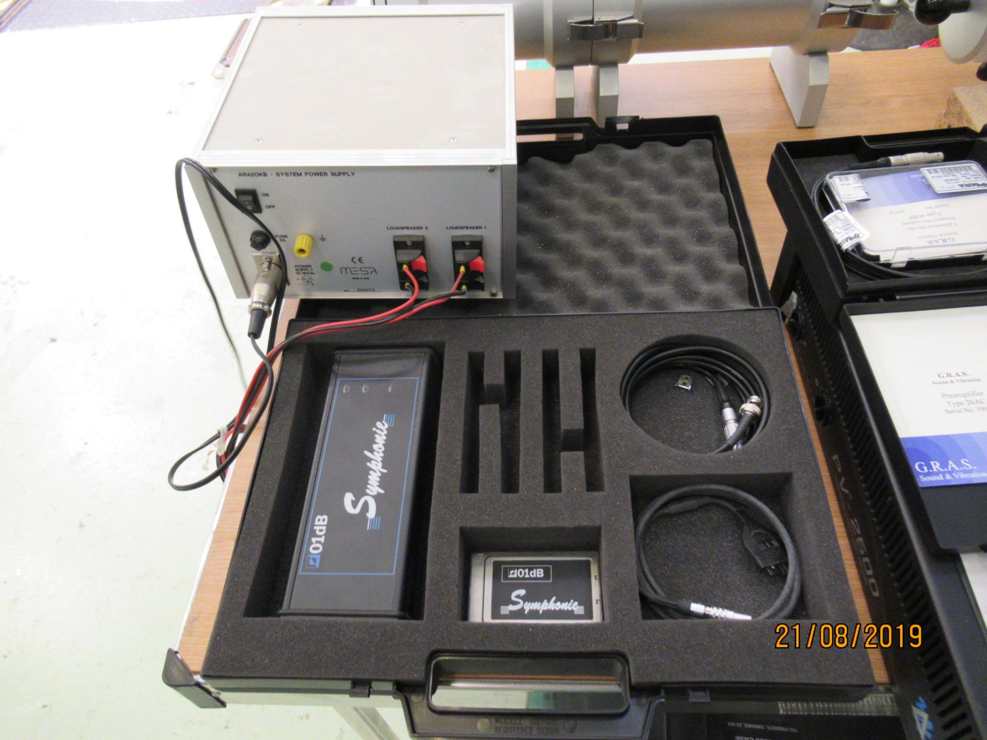 2 x SCS 9020B impedance tube extension, 28mm x 100m Amplifier; 4x Gras 40PB microphones; - Image 2 of 10