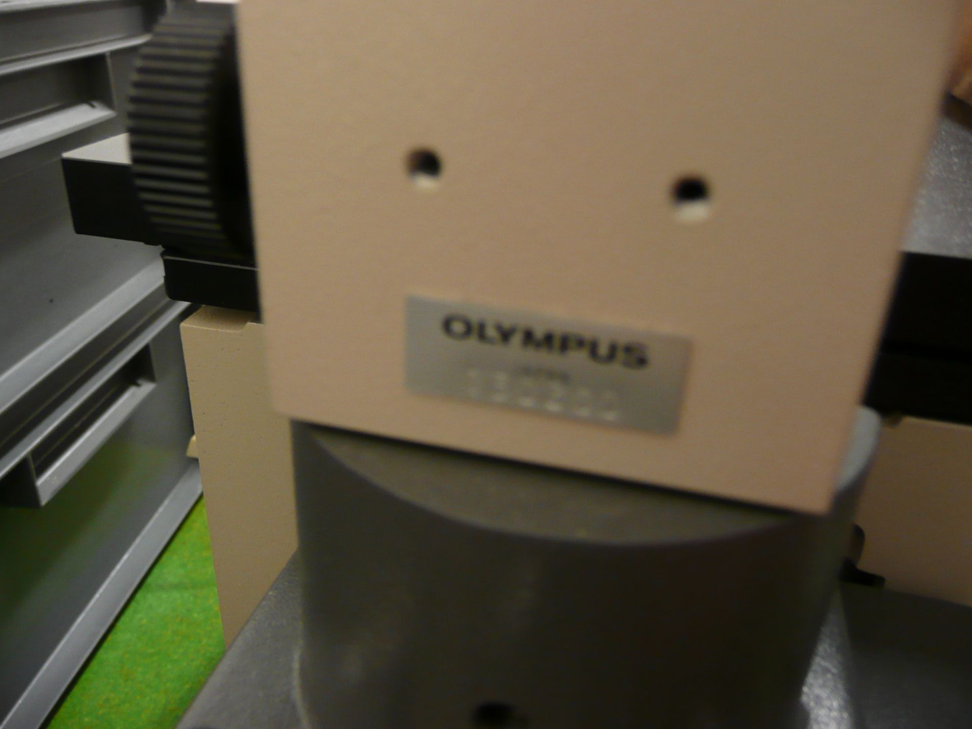 Olympus, PMG3 inverted research metallurgical microscope, 000061 Objectives MD Plan 5 0.10, MD - Image 5 of 5