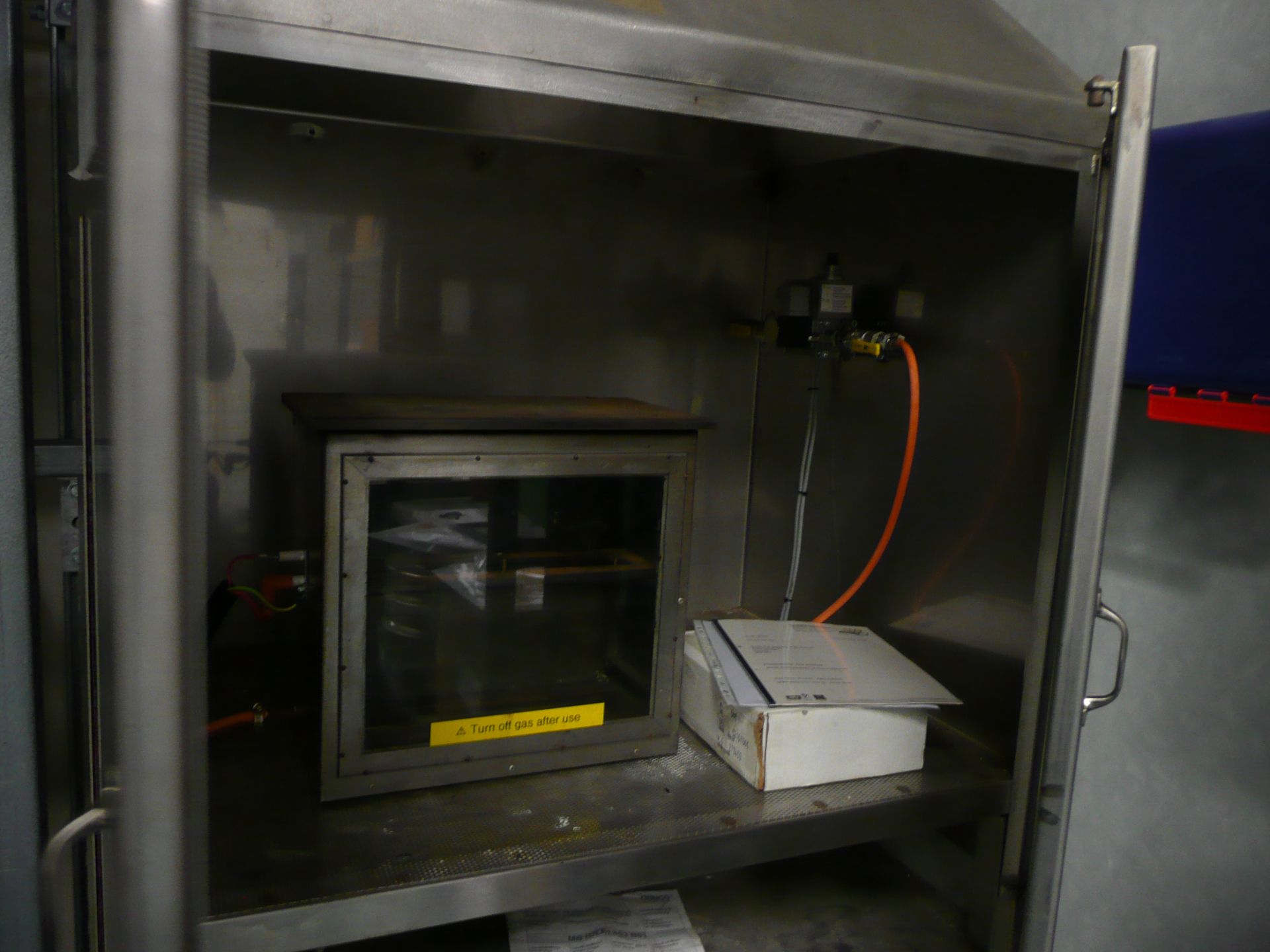 Federal Motor Vehicle, Standard Inter Europe MVSS302Flammability test chamber - Image 3 of 3