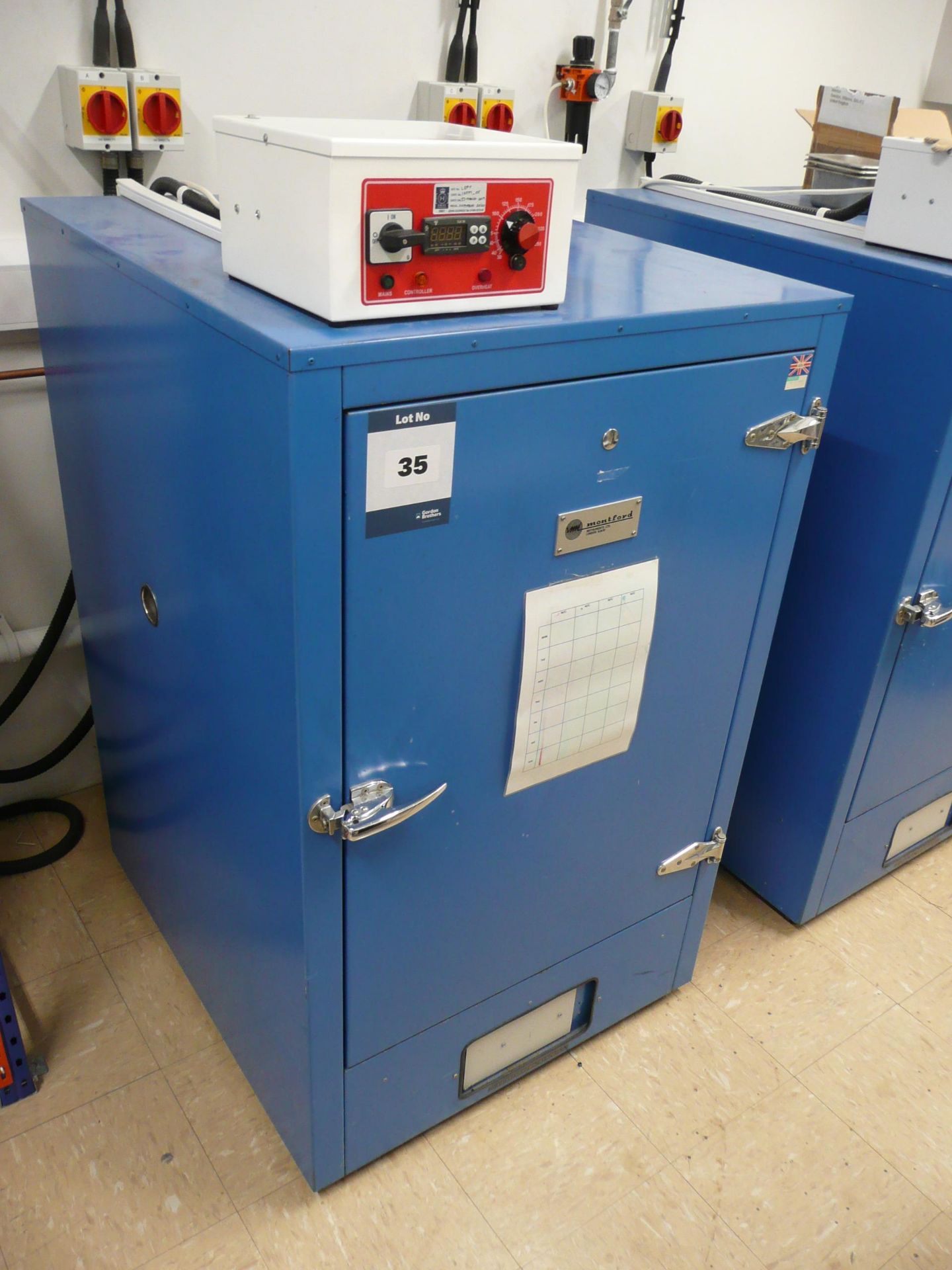 Montford, Electric Lab oven, temperature range 30-250 degrees C, five adjustable shelves, 230