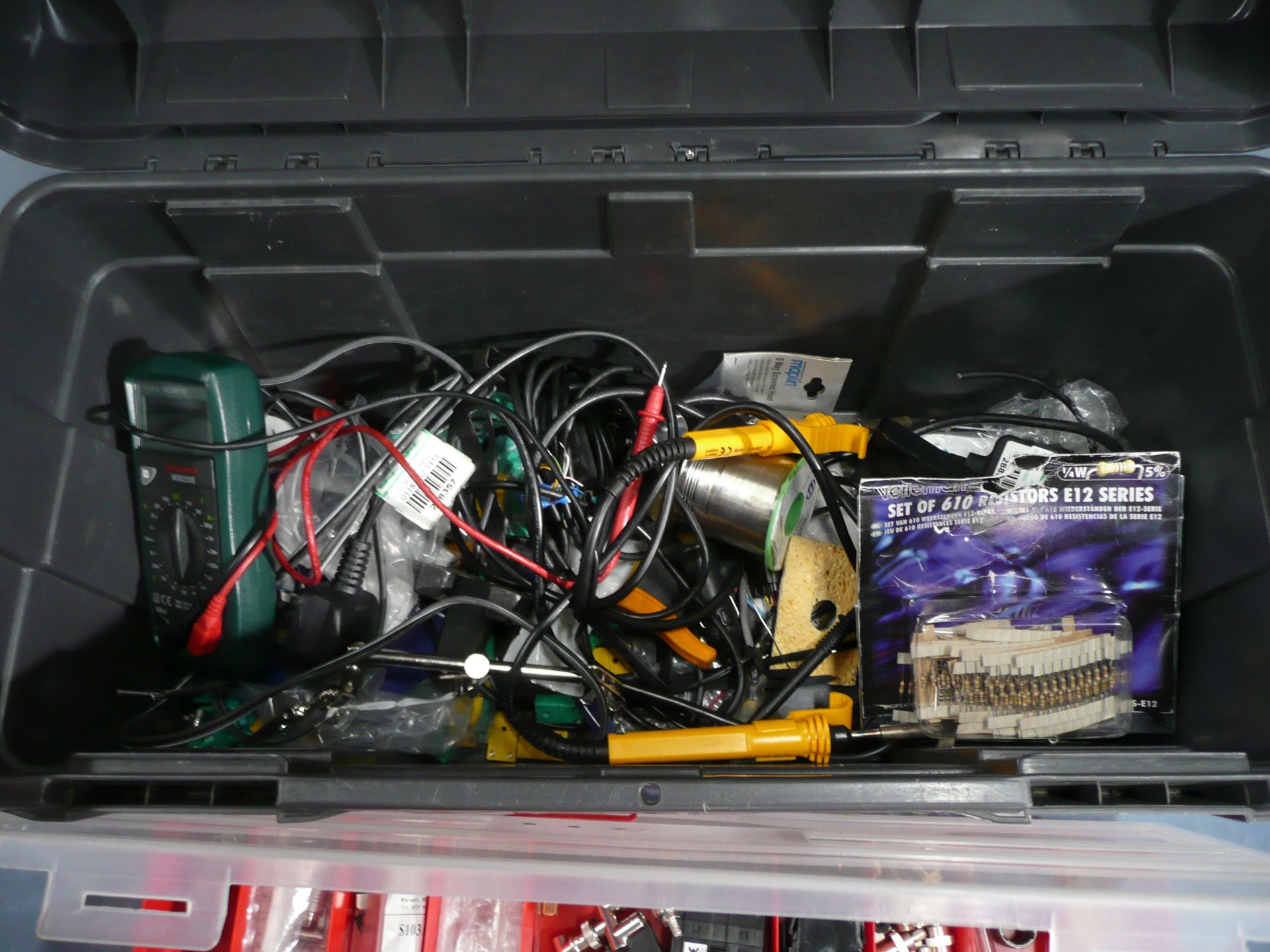 Tool box with soldering irons, de-solder cable stripper, needle files, sinometer, MS80320B - Image 4 of 5