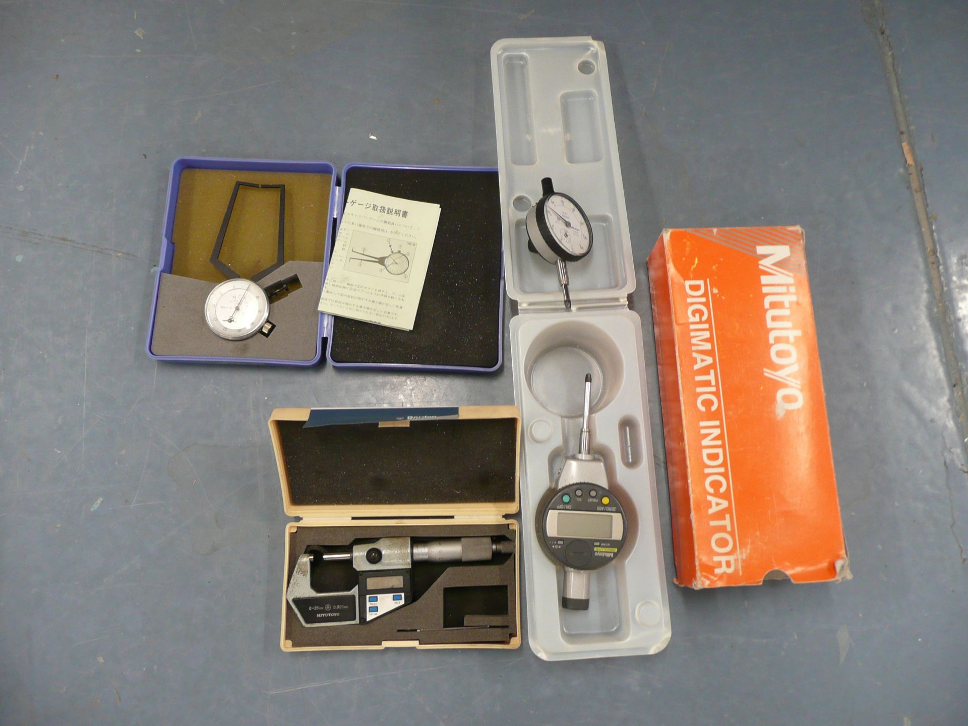 Range of inspection engineering tools including: 1x Mitutoyo 0.25mm_0-1" digital micrometer 1 x