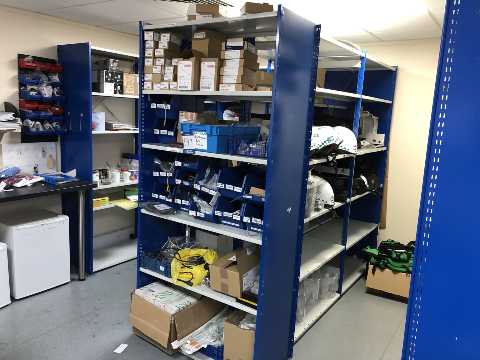 Forty-five bays of adjustable storeroom shelving, consisting of 62off uprights 460mm wide x 2.15m - Image 2 of 5