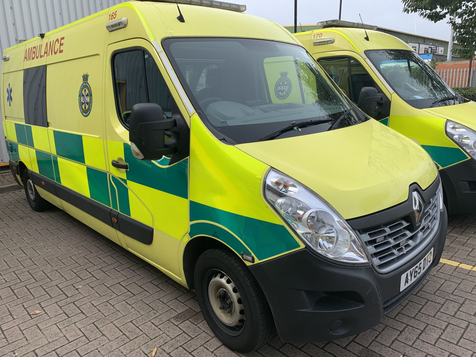 Renault Master LM35 dci A&E frontline ambulance, registration No. AY65 DTO, Cen compliant, BAUS - Image 3 of 12