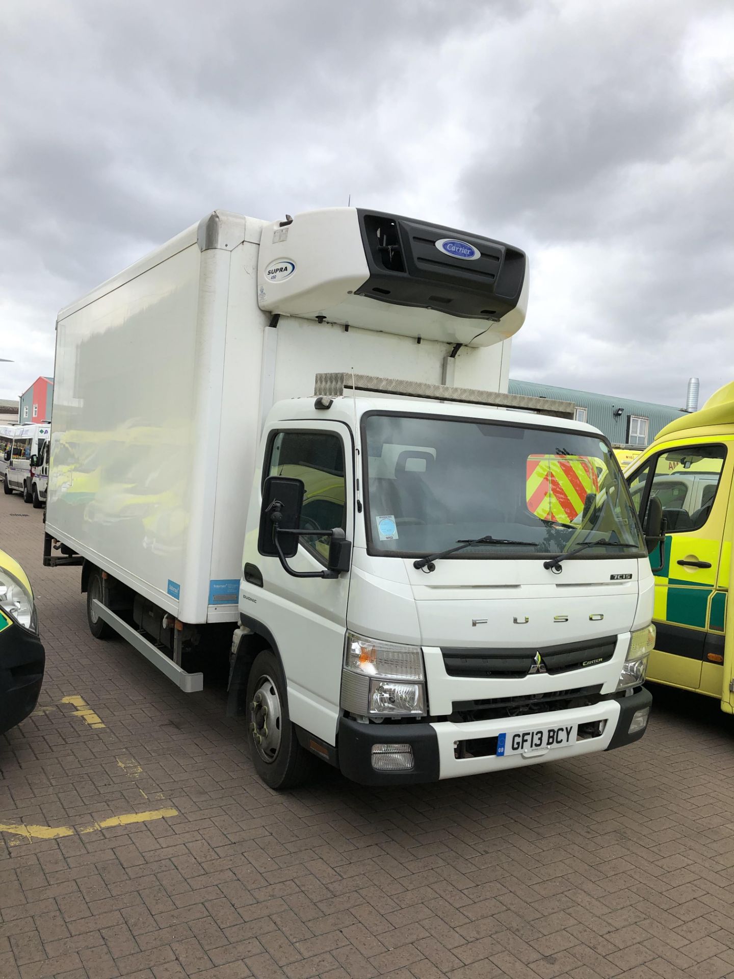 Mitsubishi Fuso Canter Duonic 7C15 registration No GD13 BCY refrigerated 2 axle rigid body diesel