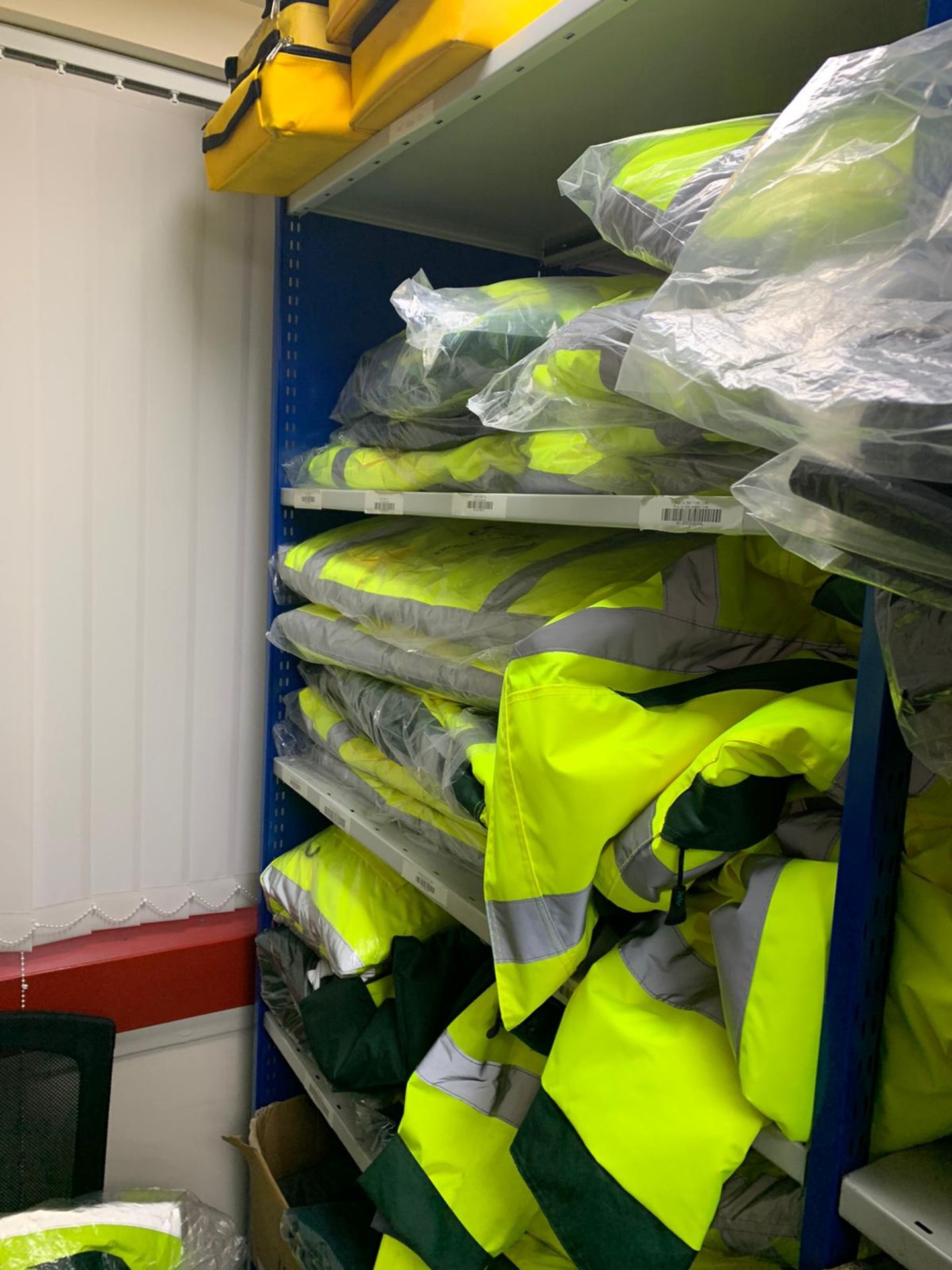 Ambulance service various PPE clothing including Hi-Viz jackets, vests and uniforms (SSG branded) - Image 4 of 8