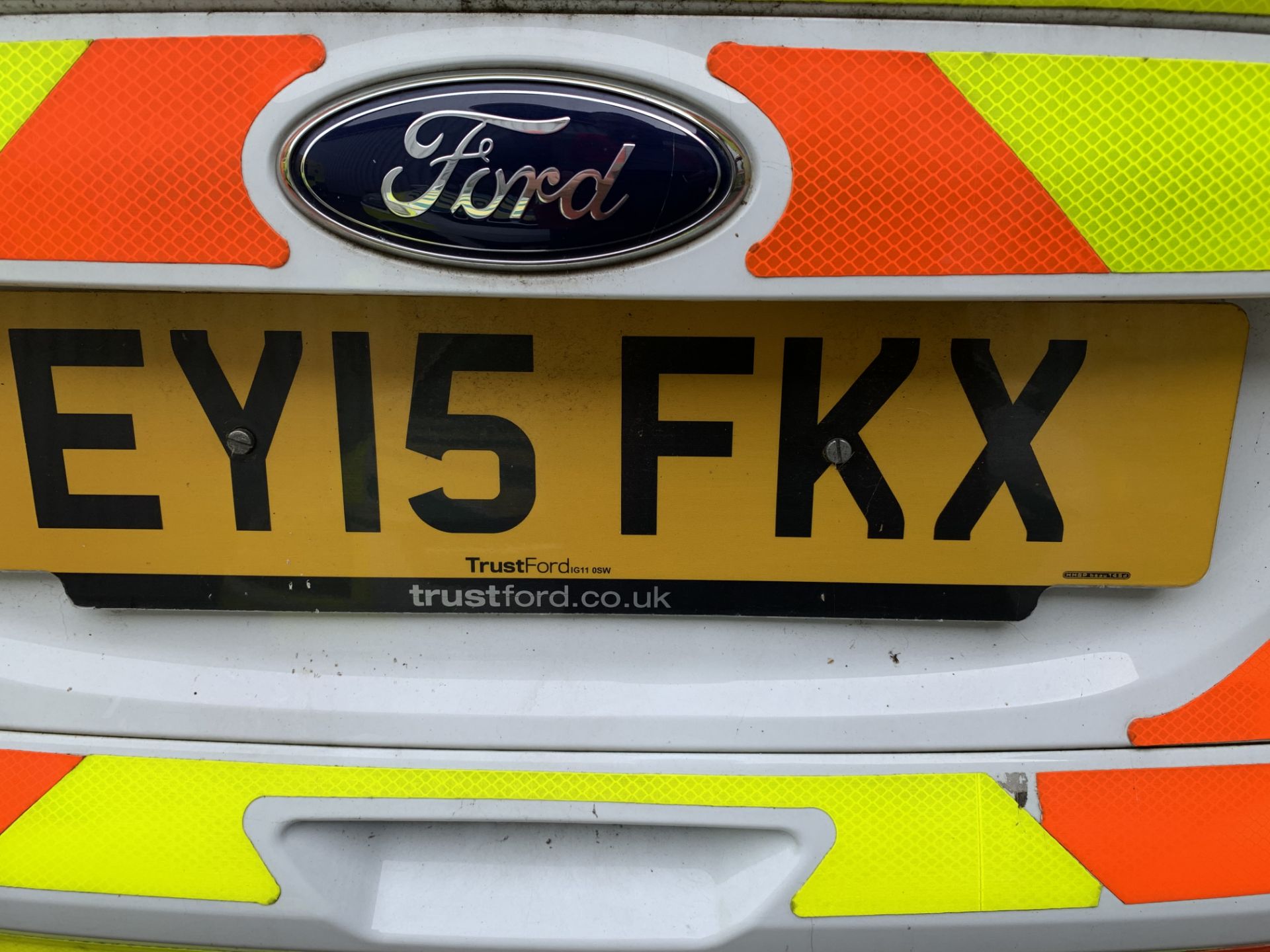 Ford Kuga ambulance rapid response car, registration No. EY15 FKX, recorded mileage 73,646, Vin - Image 9 of 10