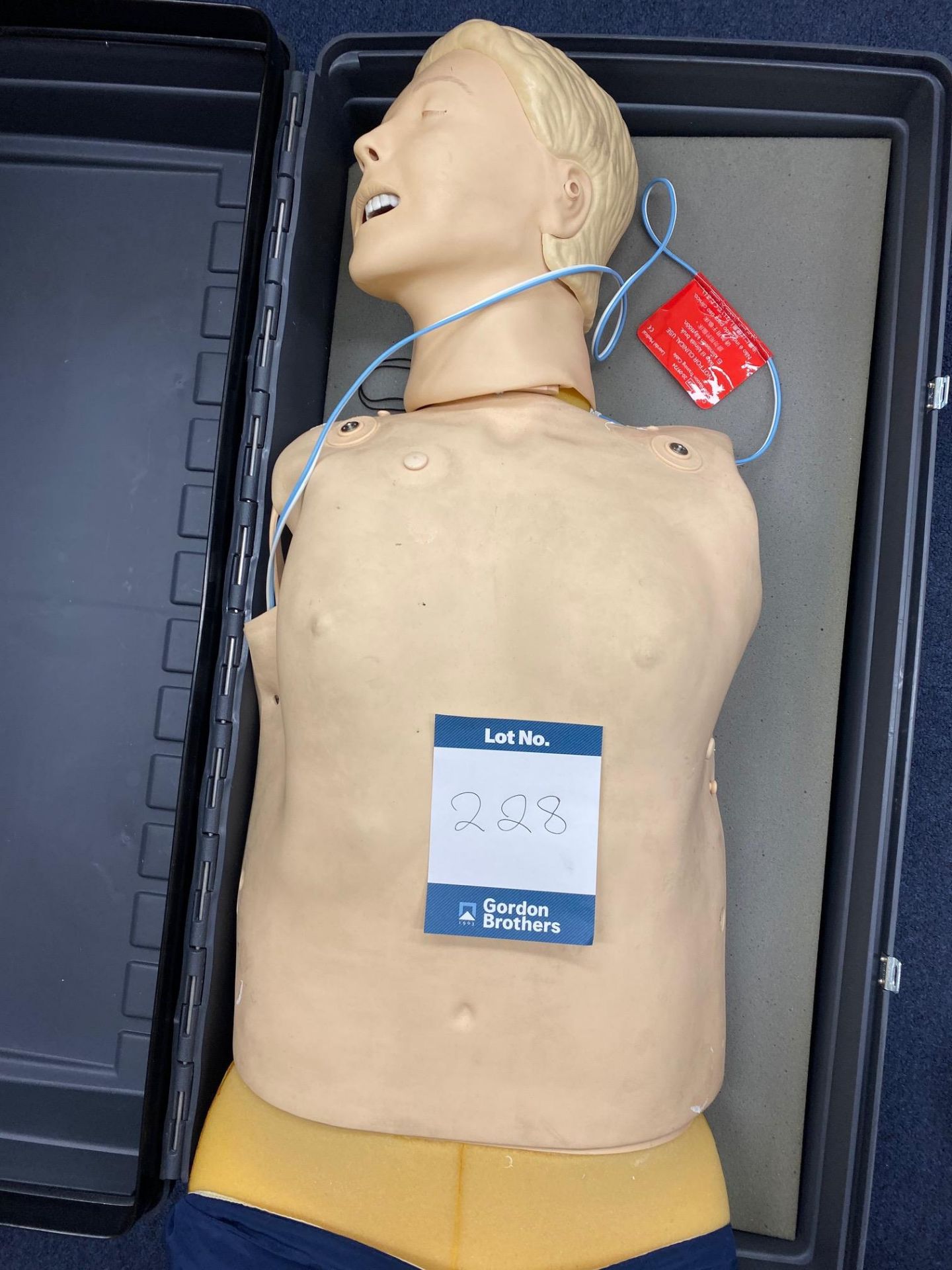 Skill trainer defibrillate training mannequin with carry case and connection cable - Image 2 of 4