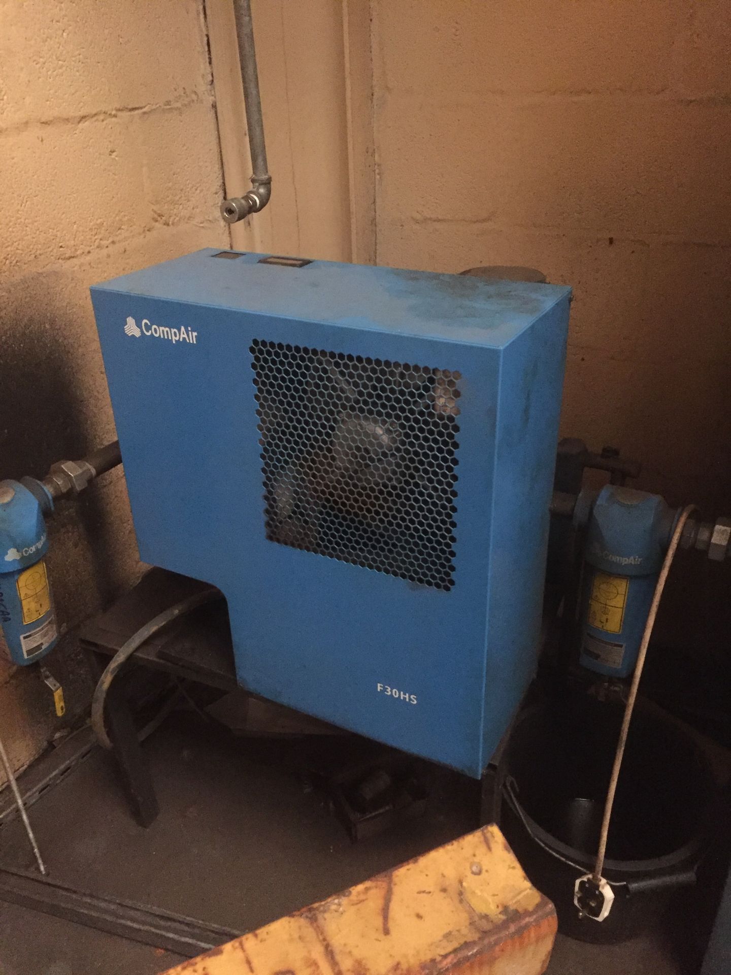 Compair L18-13A rotary screw air compressor, Serial No. CD10022707001 (2016), 13 BAR, with Abbot and - Image 4 of 5