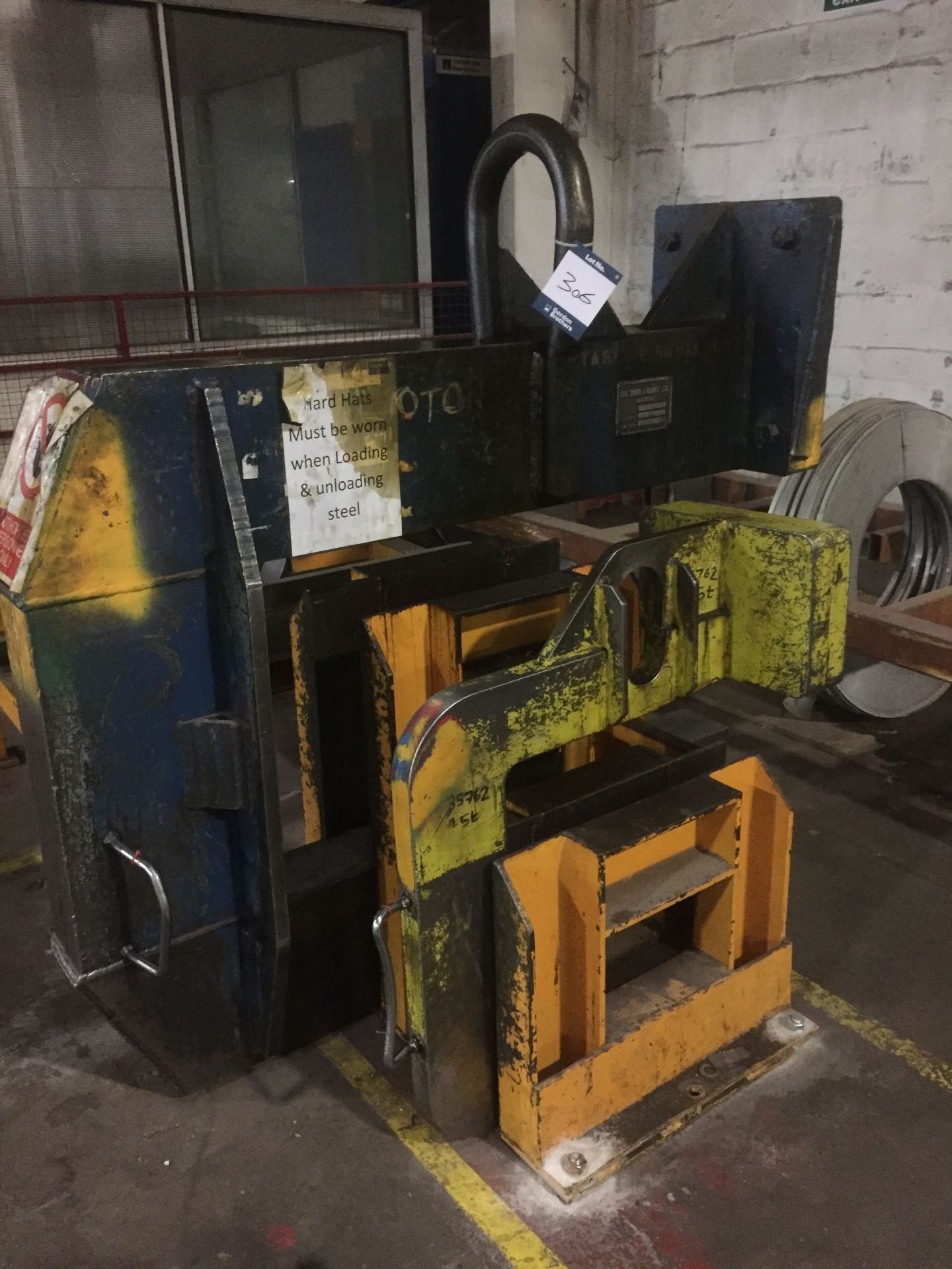 Tom Smith and Clarke Ltd. SWL 10 tonne beam lifting unit and SWL 5 tonne ditto **This lot is located