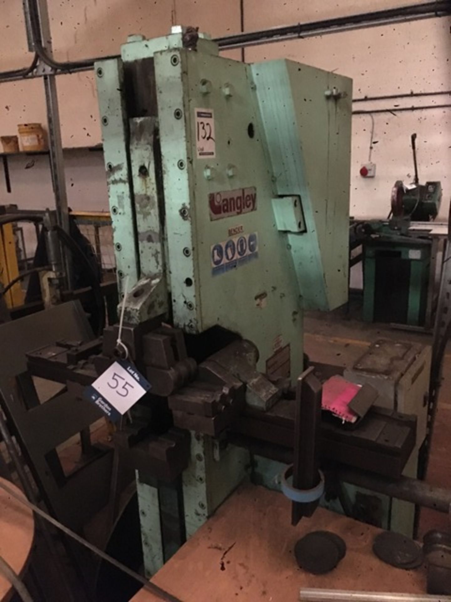 Langley tube bending machine, Serial No. 855-27, Max working pressure. 1500psi **This lot is located