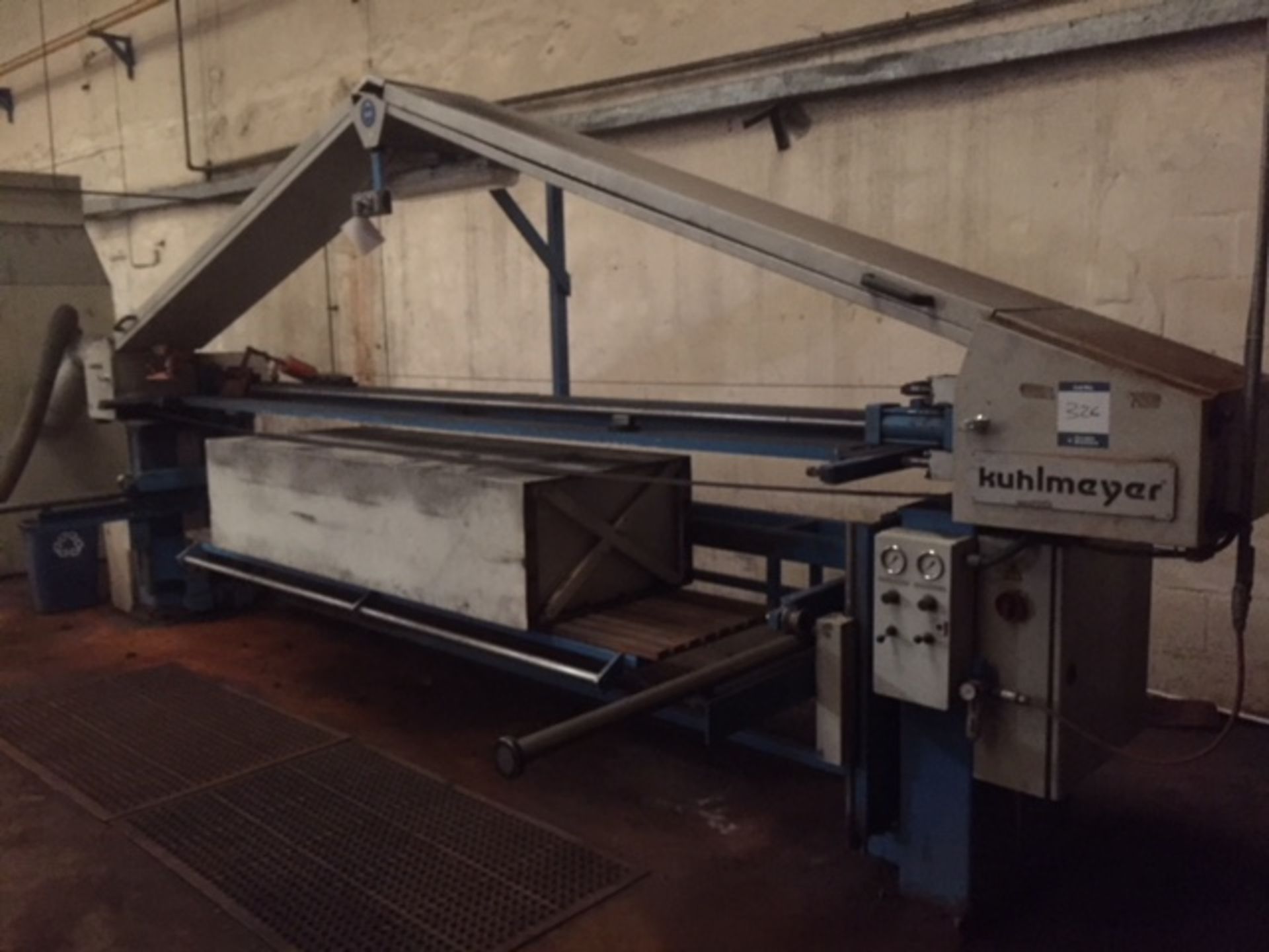 Kuhlmeyer 2BS twin belt horizontal grinding machine, Serial No. 0707101 (2007), capacity 4500mm ,