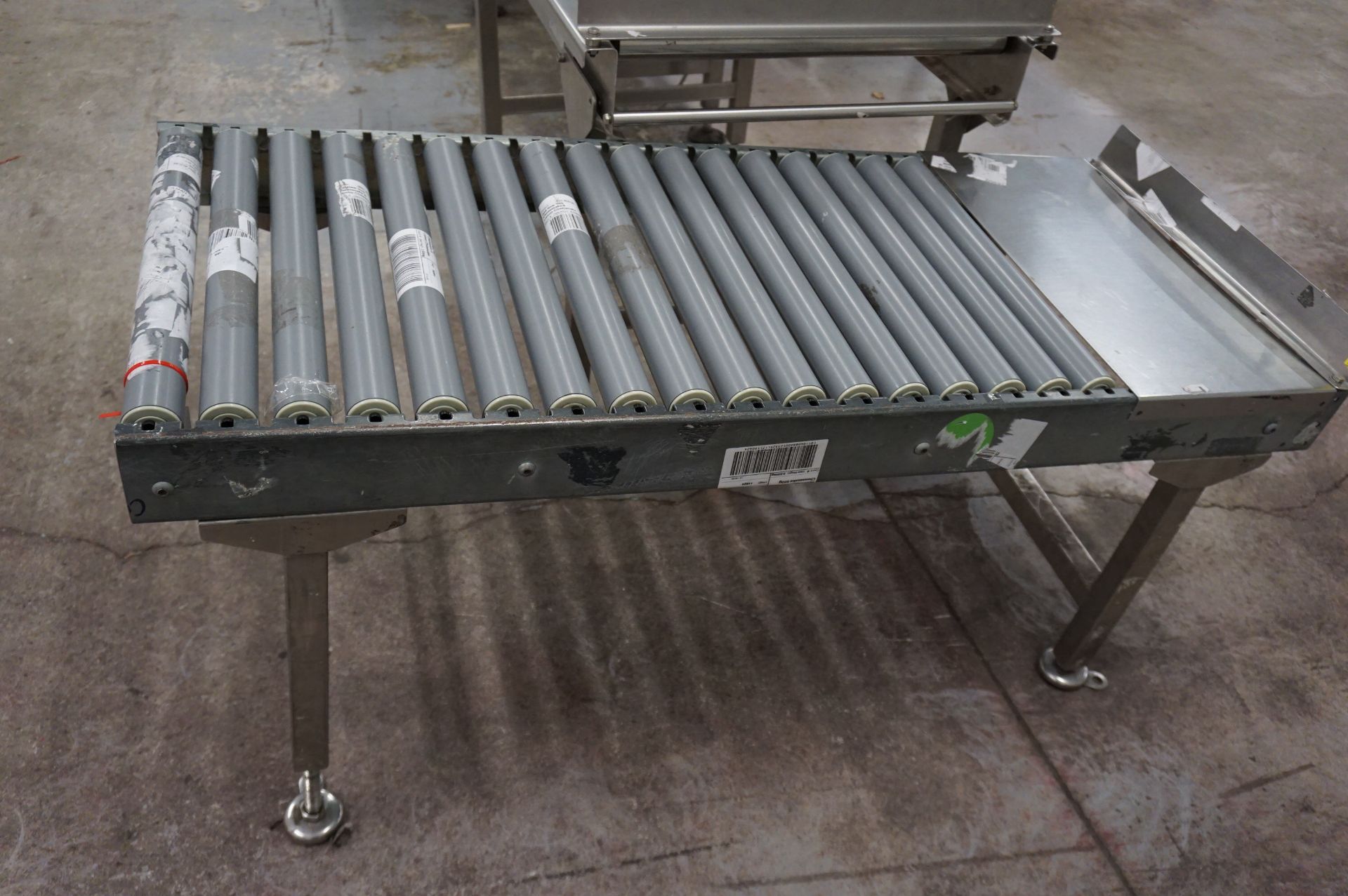 2 x Western Mechanical Handling, gravity roller conveyors (1 x plastic rollers and 1 x steel - Image 3 of 3