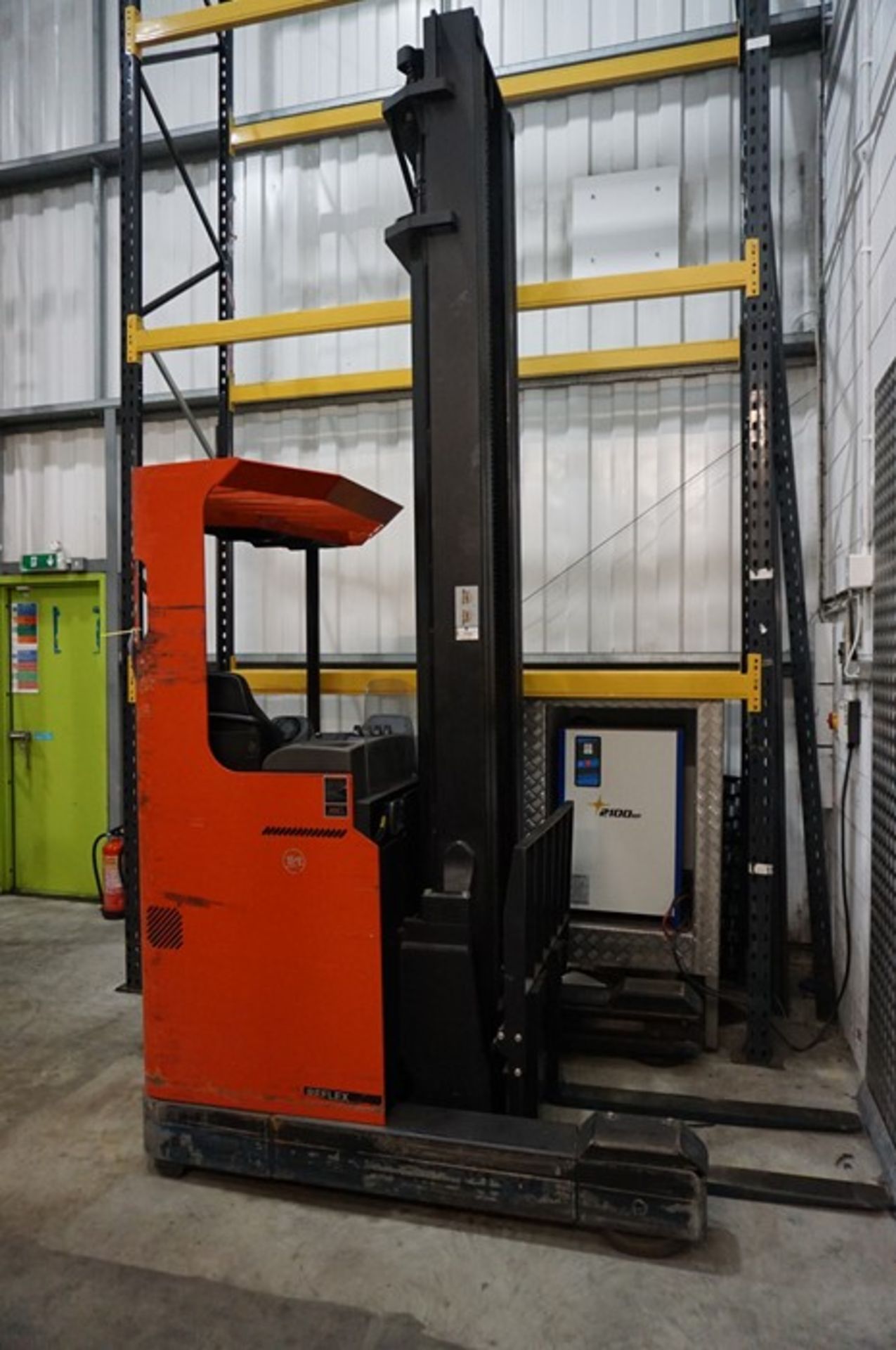 BT, Model: RRB3, 1.6T electric reach truck, Serial No. 937874 (2007) Hours: N/A, Max Lift: 8500mm,