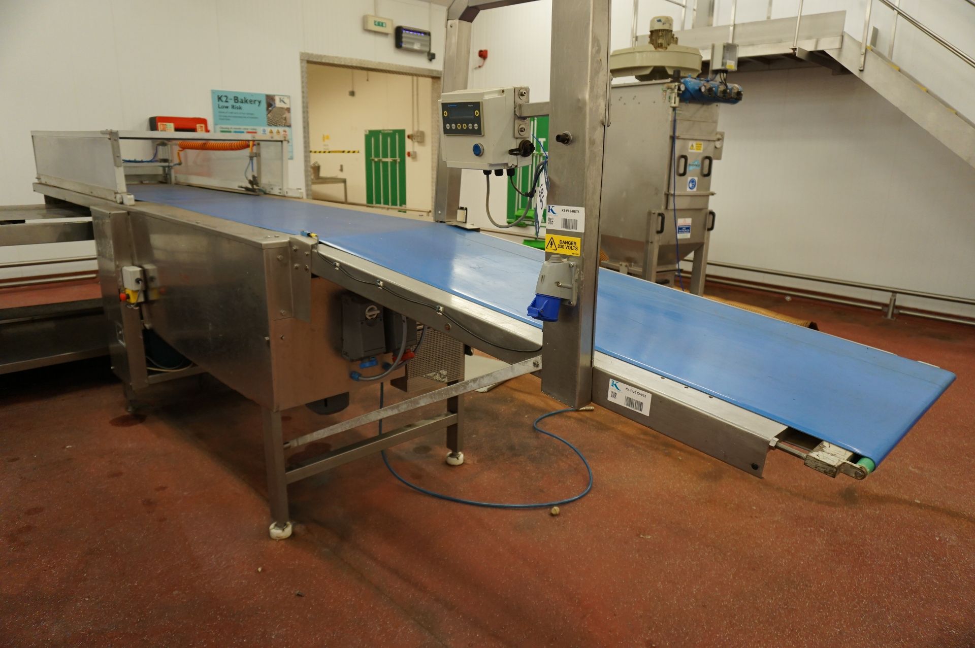 Motorised retracting belt conveyor, Approx. 5.3m (l) belt width: 650mm - Image 2 of 5