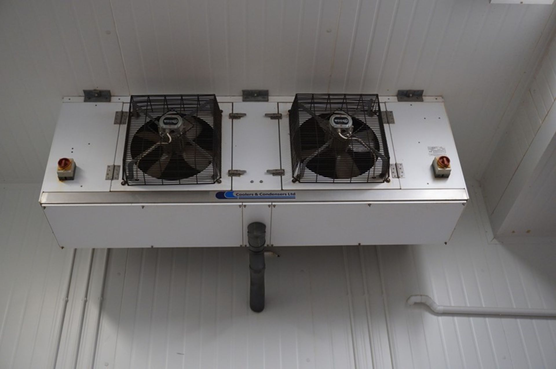 Coolers & Condensers, twin fan chiller unit (Lift out charge to bring unit to ground: £150) - Image 2 of 2