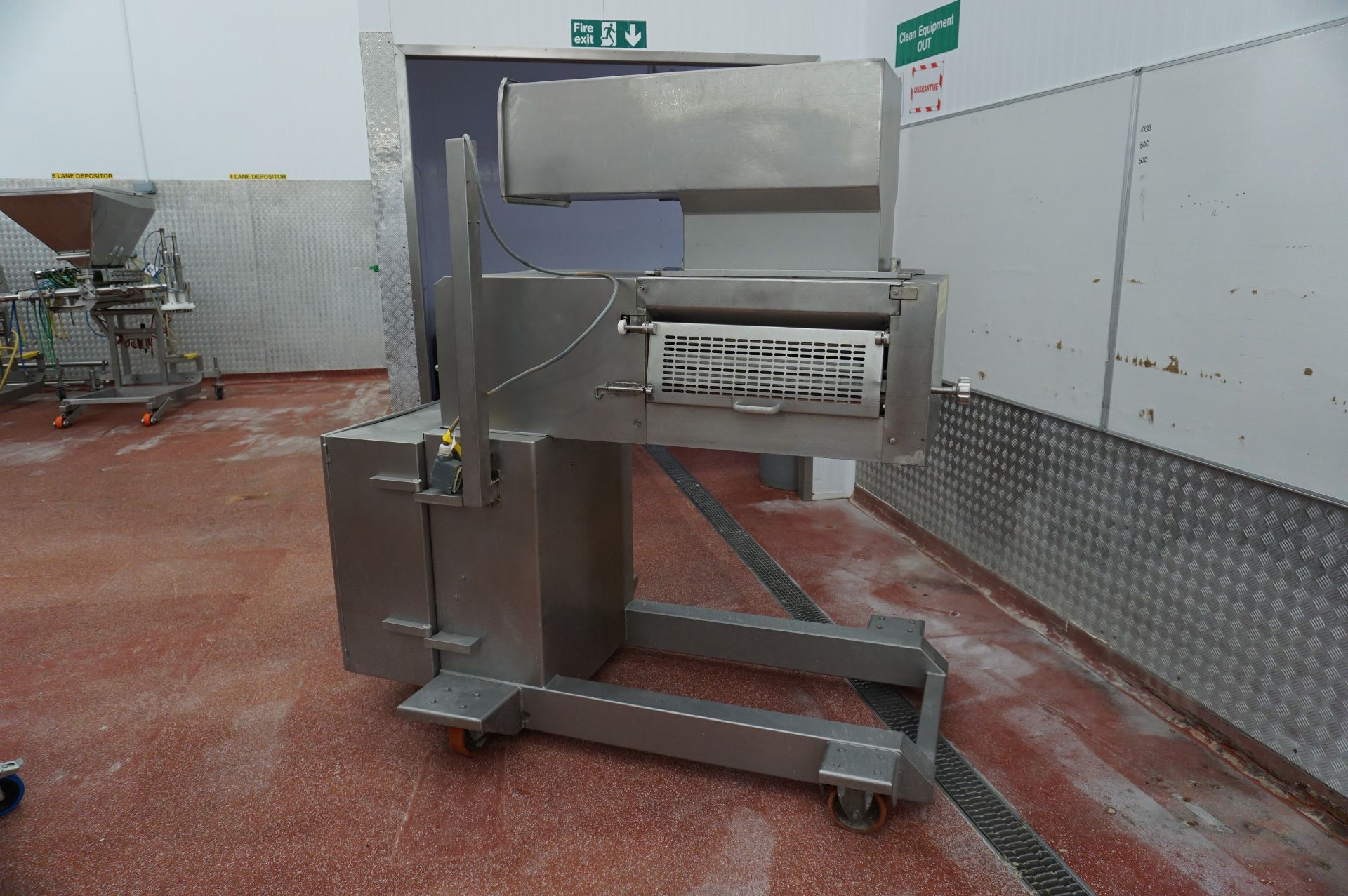 Unbadged mobile 3 roll pastry extruder with infeed station - Image 6 of 7