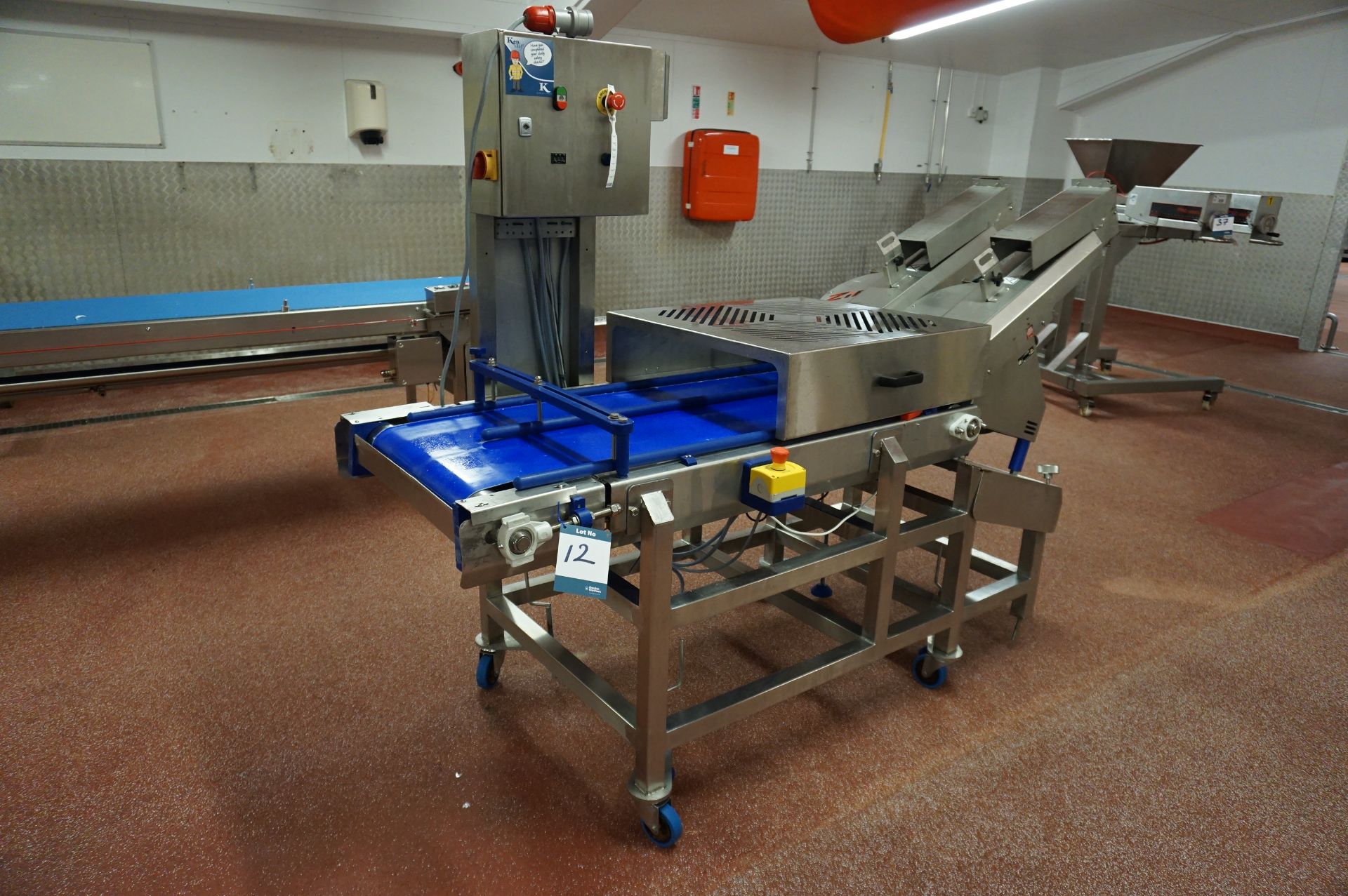 Reach Food Systems, twin lane mobile bap slicer, Serial No. R-TBS-080-616-S with through feed belt - Image 2 of 11