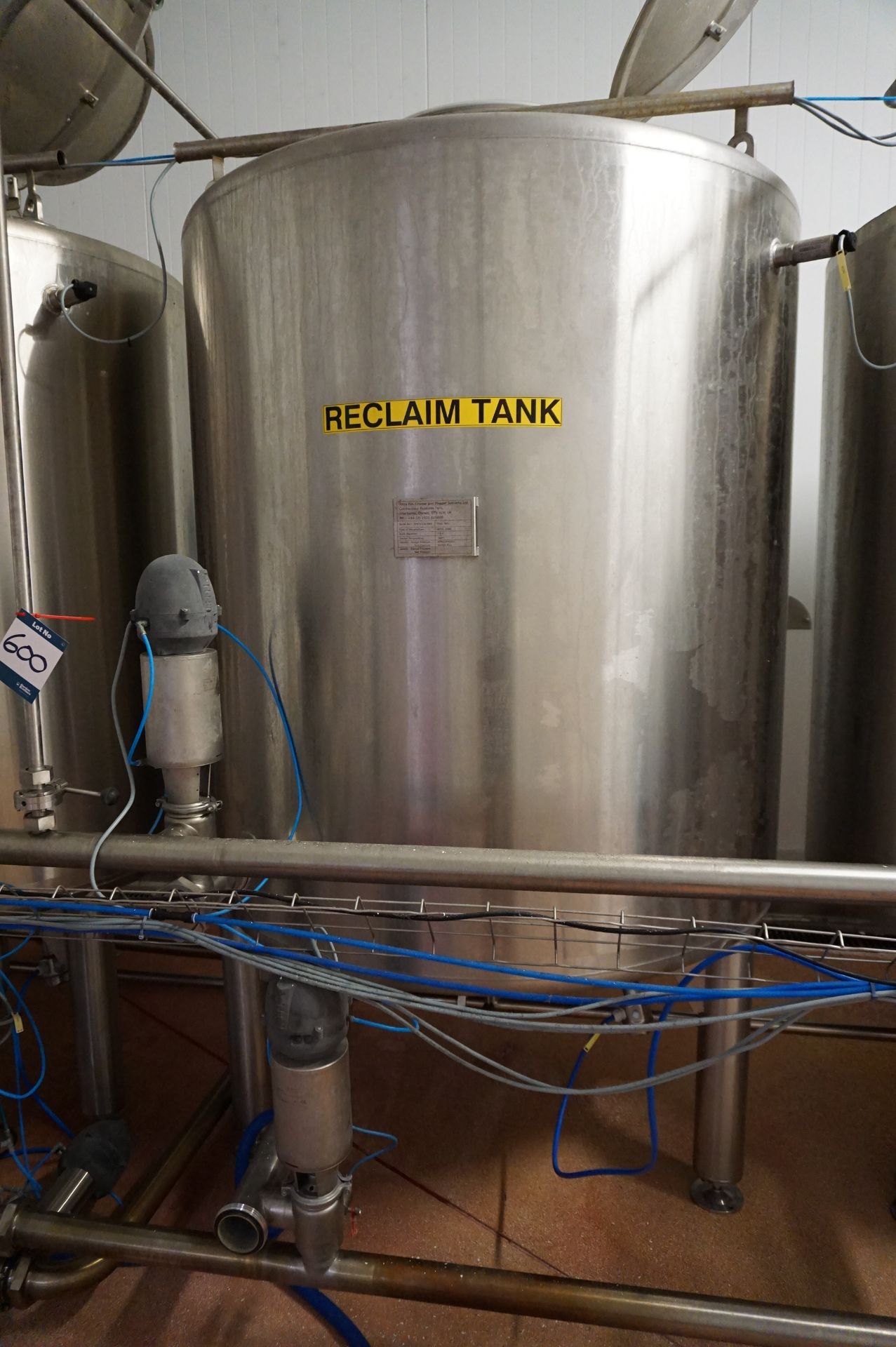 CIP System Comprising: Tetra-Pak fresh water tank, Serial No. DFB-5254-FWT (2008); Tetra-Pak reclaim - Image 5 of 14