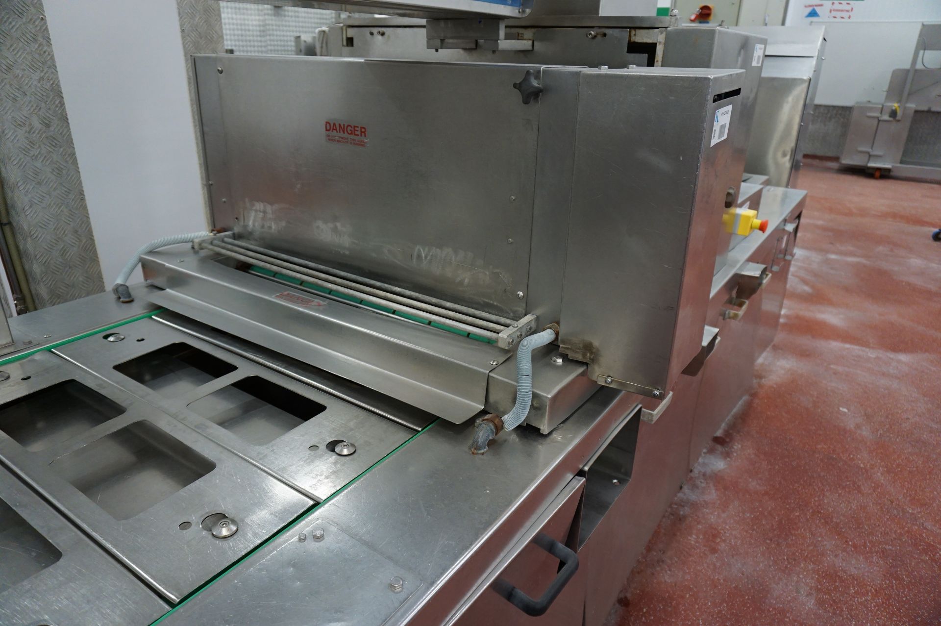 Rademaker Pie Line (Approx: 21m) Comprising: Continuous conveyor with interchangeable platens; - Image 7 of 26