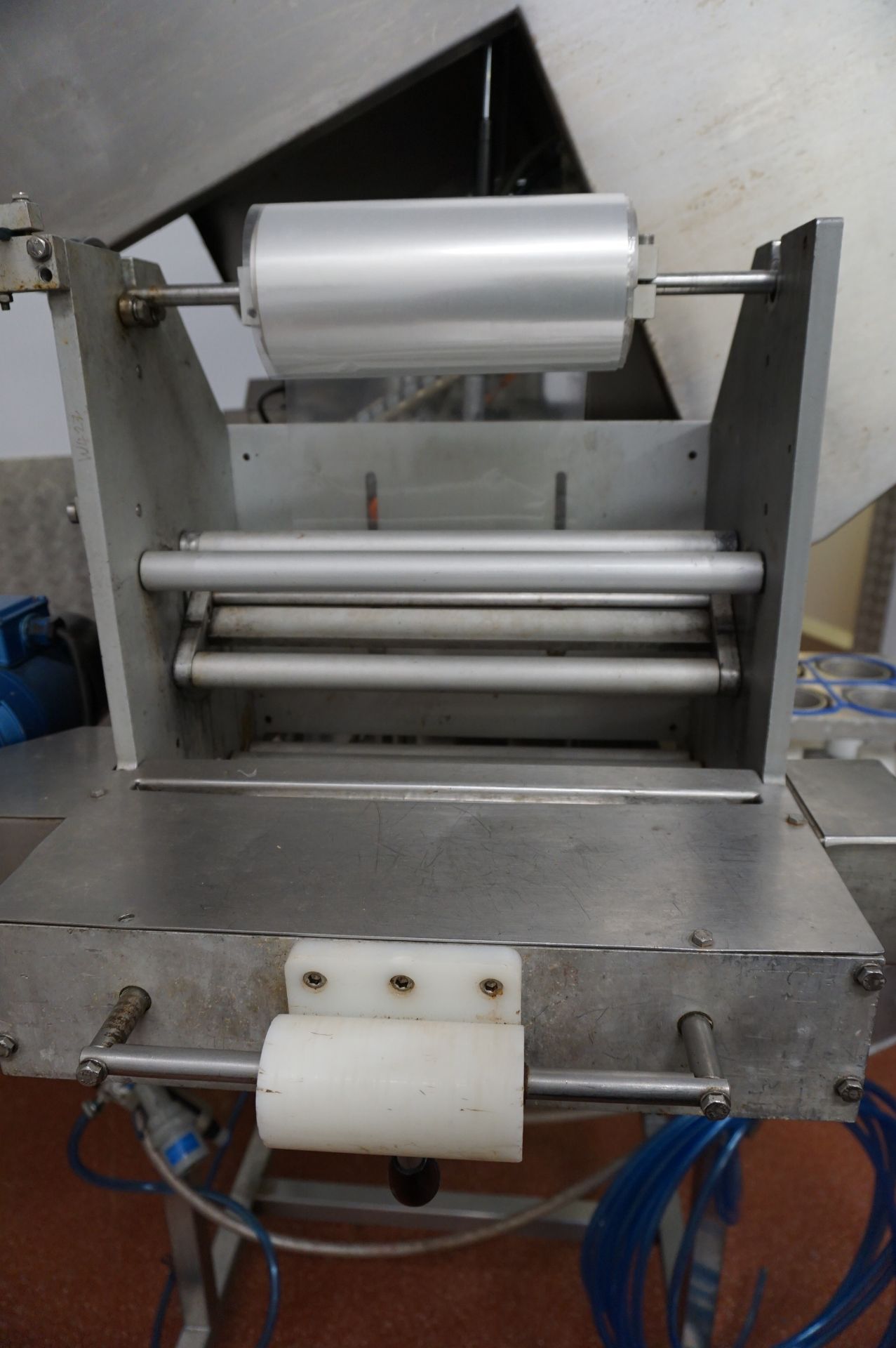 Packaging Automation Limited, mobile 4 pot sealing machine, Serial No. E894182 (tooling for 86mm - Image 9 of 10