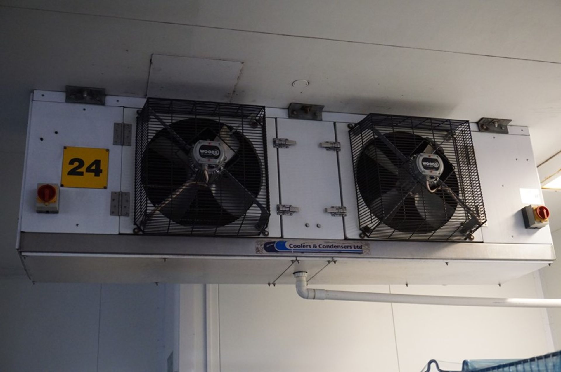 Coolers & Condensers, Model: CA10, twin fan chiller unit, Serial No. SOP009219 (1998) (Lift out - Image 3 of 4