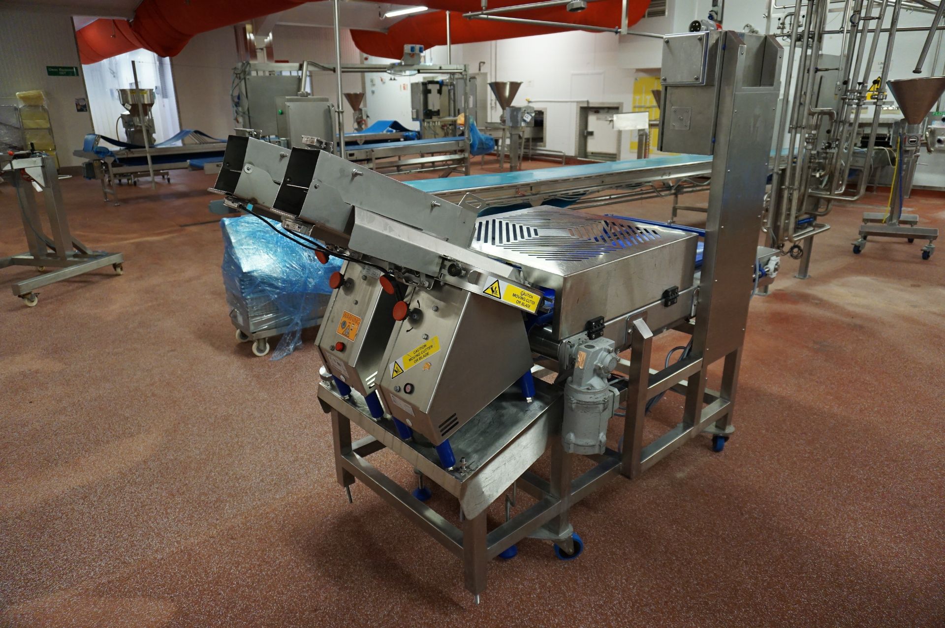 Reach Food Systems, twin lane mobile bap slicer, Serial No. R-TBS-080-616-S with through feed belt - Image 5 of 11