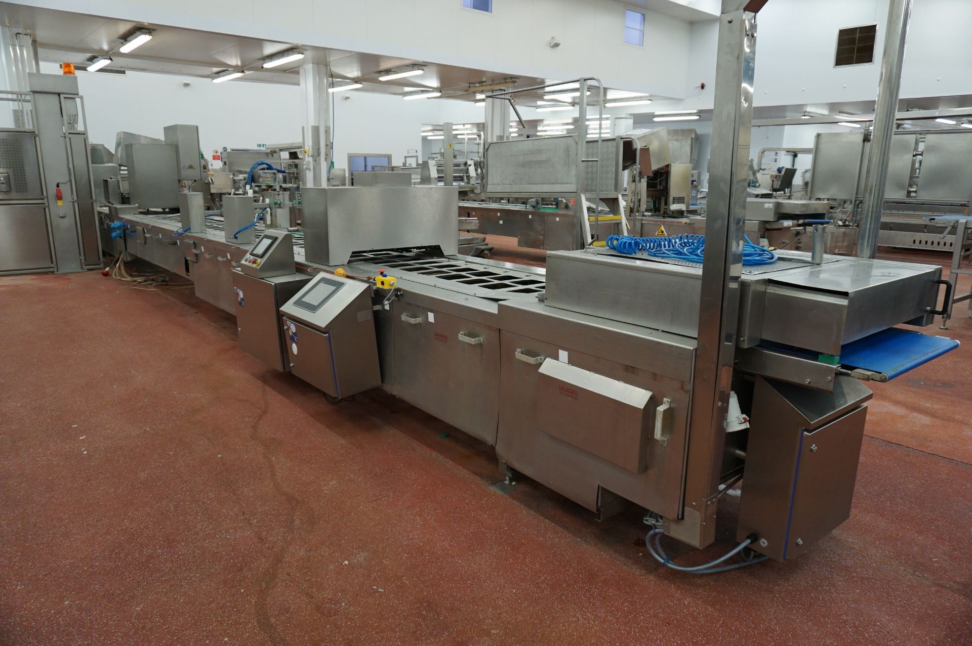 Rademaker Pie Line (Approx: 21m) Comprising: Continuous conveyor with interchangeable platens; - Image 21 of 26