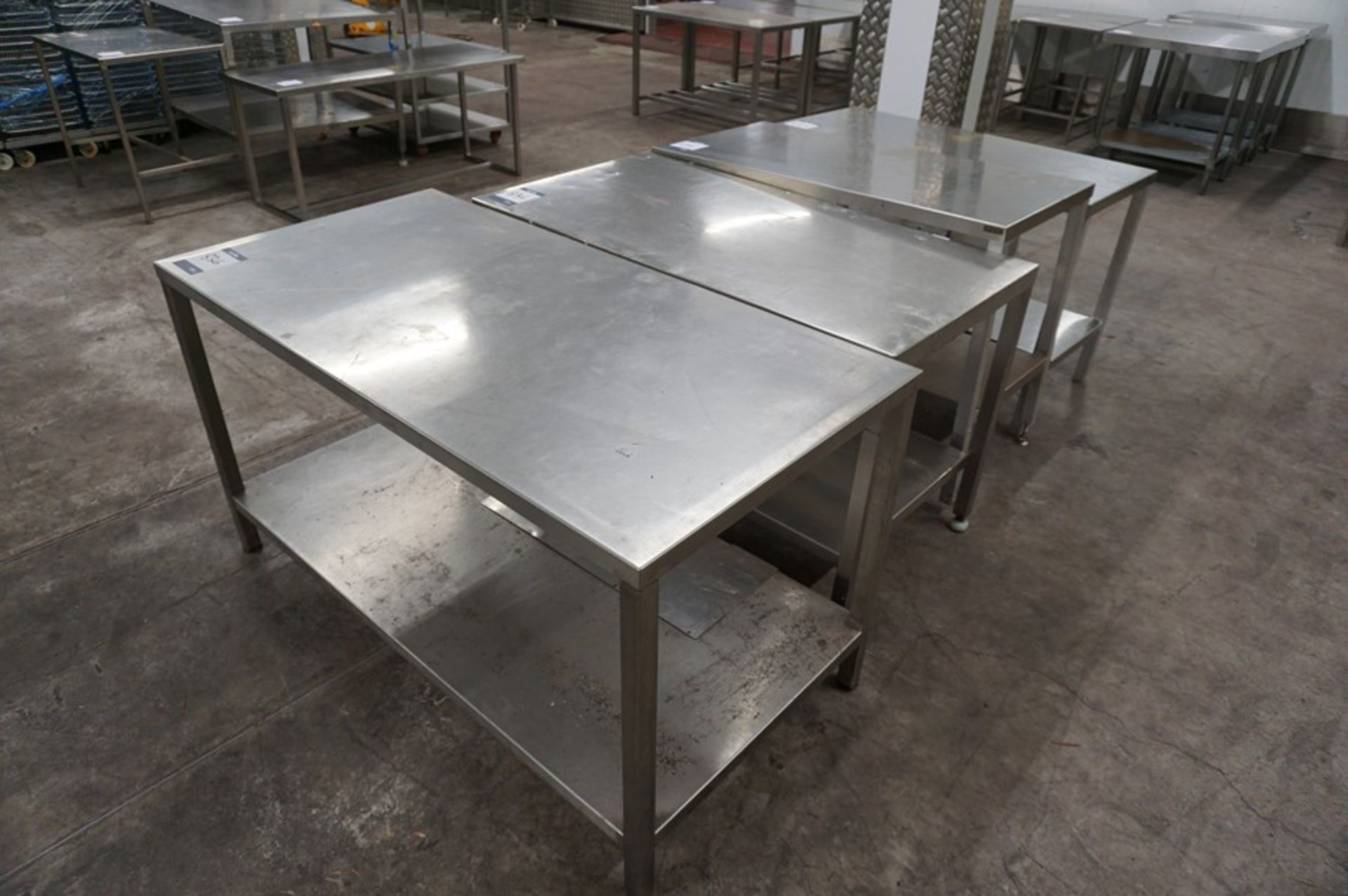 4 x Various stainless steel prep tables, as lotted