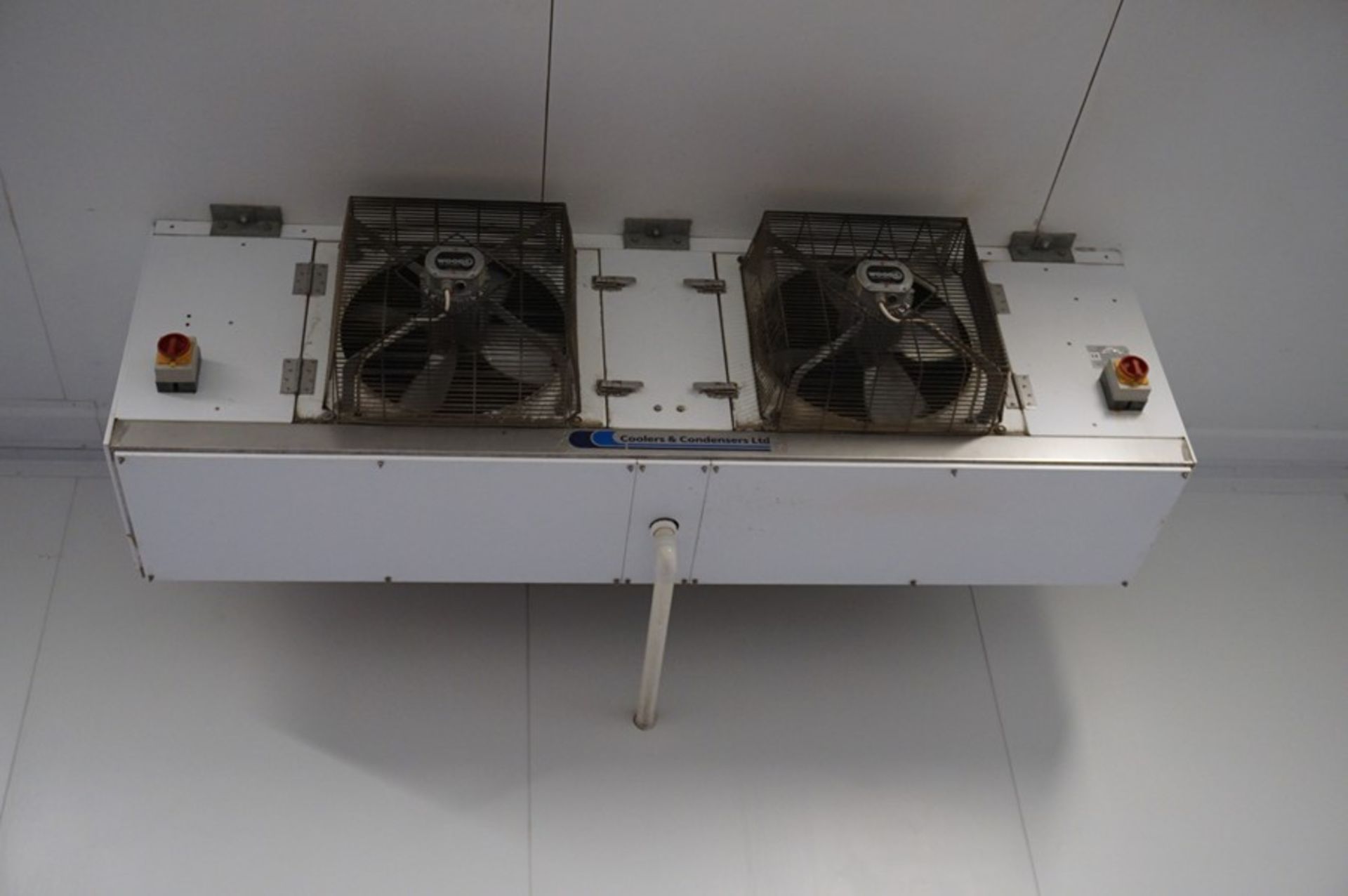 Coolers & Condensers, twin fan chiller unit (Lift out charge to bring unit to ground: £150) - Image 2 of 2