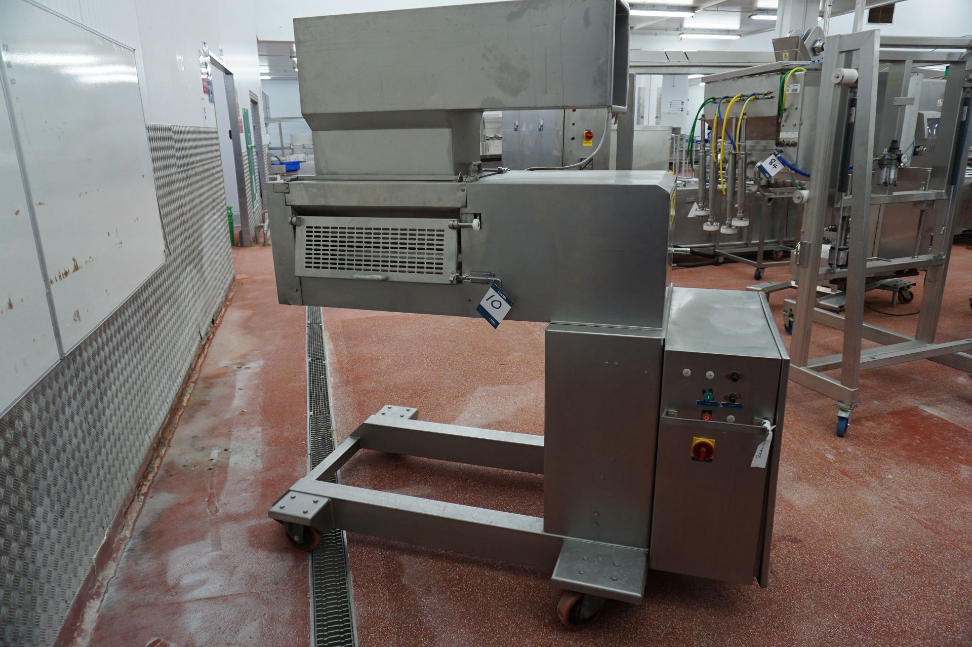 Unbadged mobile 3 roll pastry extruder with infeed station