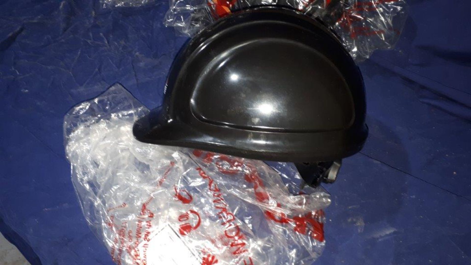 Hard Hat (NEW) - Image 2 of 4