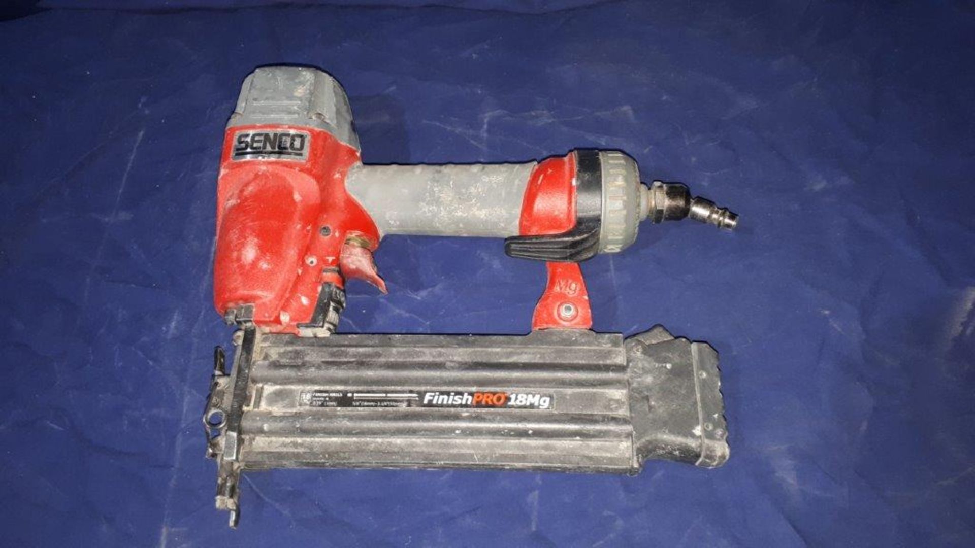 FINISH PRO Pneumatic Nailer, 18GA.