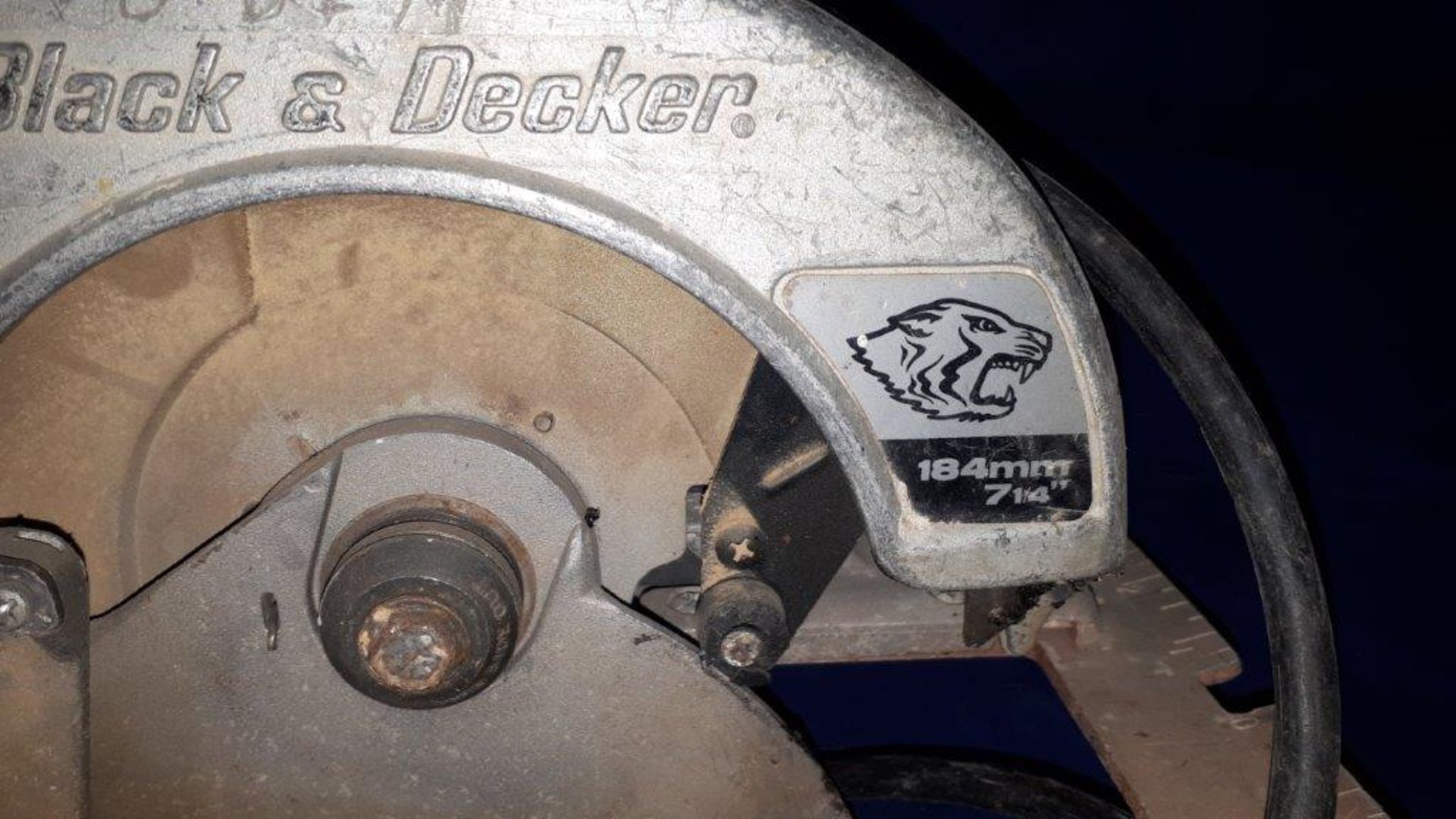 BLACK & DECKER 7 1/4" Circular Saw - Image 2 of 2