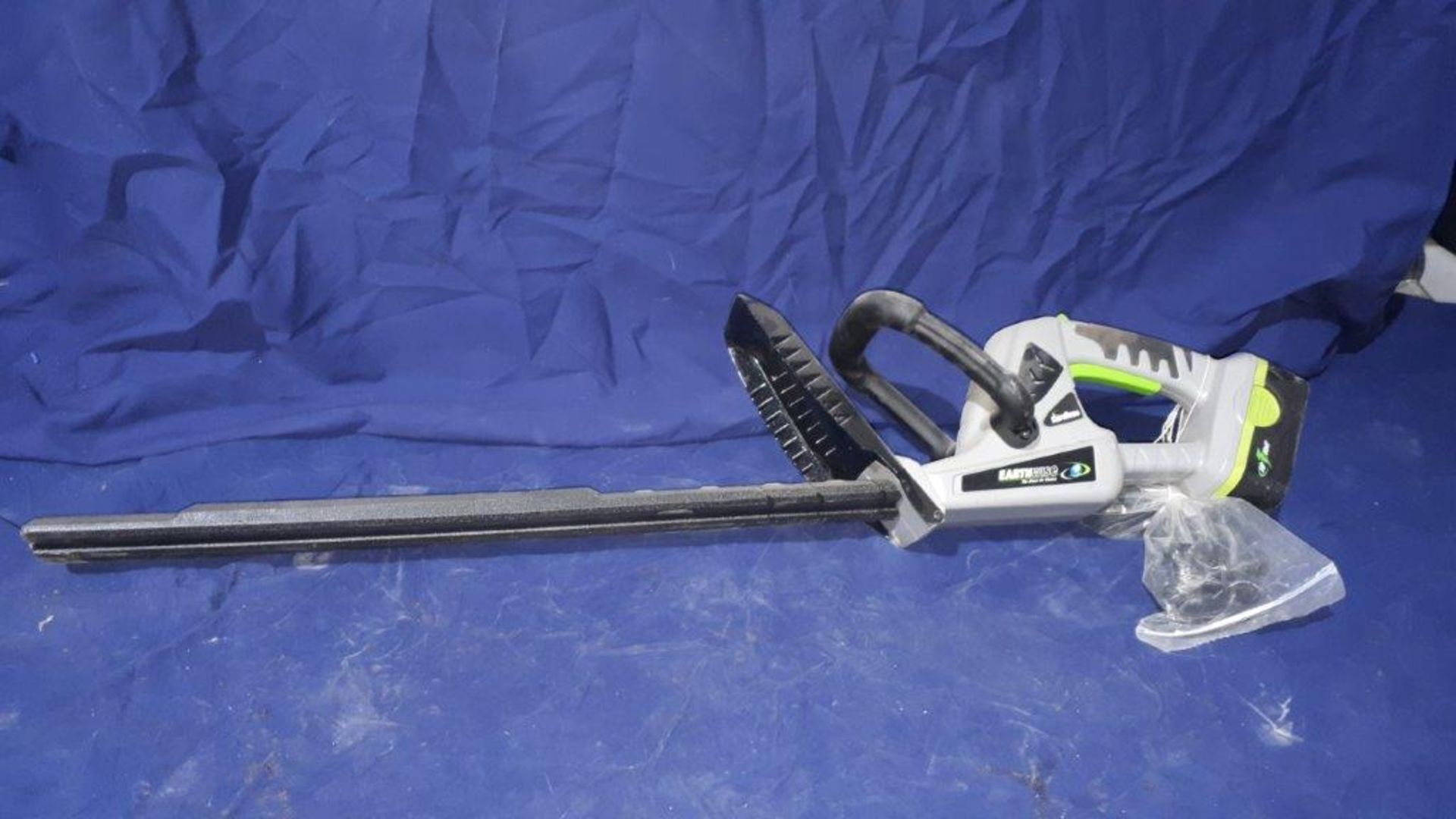 EARTHWISE 18V. Cordless Edge Trimmer