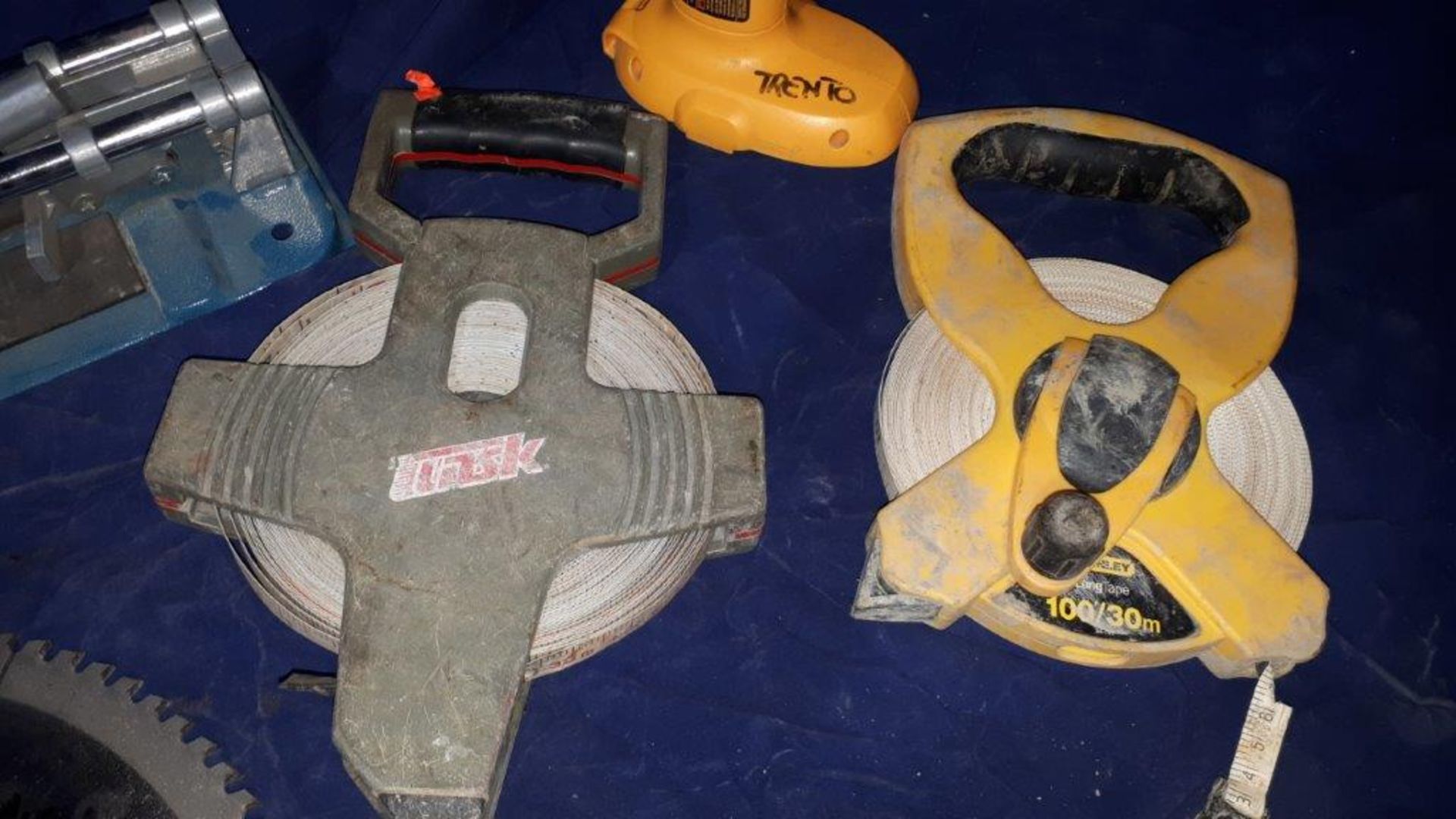 LOT: Clamps, Tile Cutter, Tape Measures, Saw Blade, Lamp, Grease Gun - Image 4 of 4