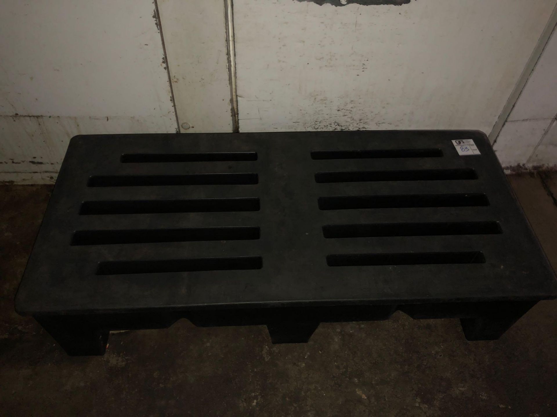 Black Dunnage Rack