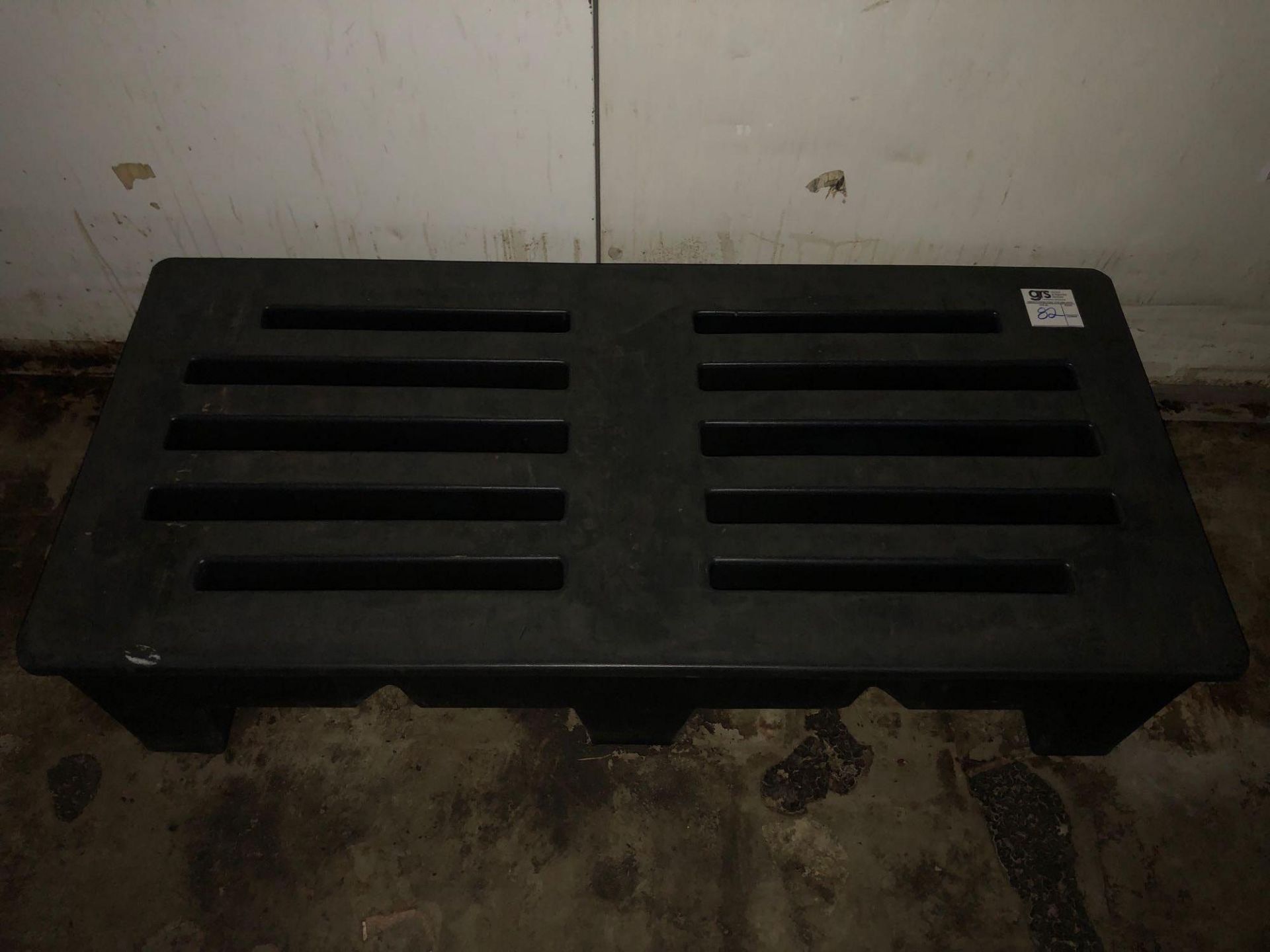 Black Dunnage Rack