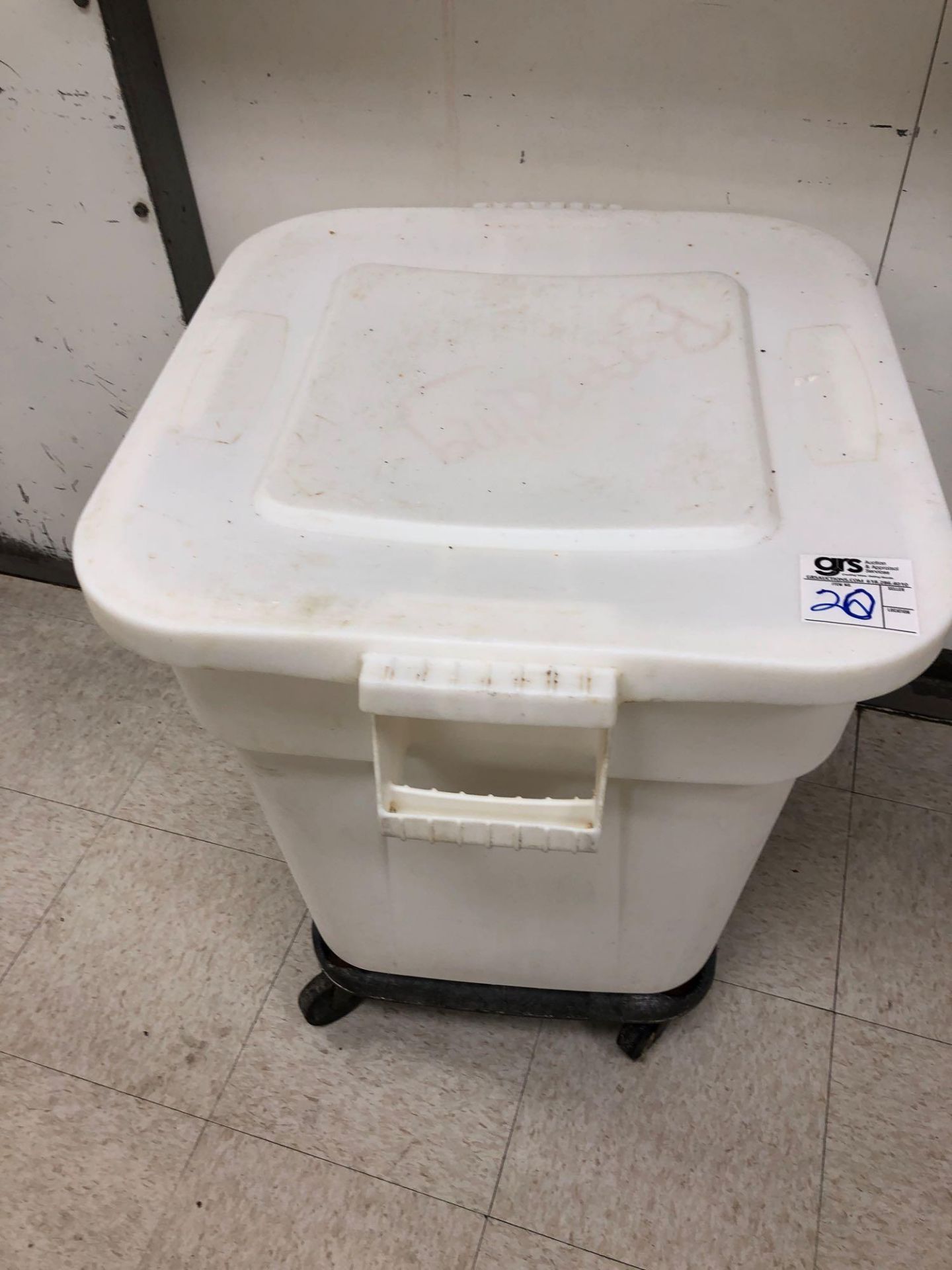 Rolling White Plastic Food Ingredient Bin