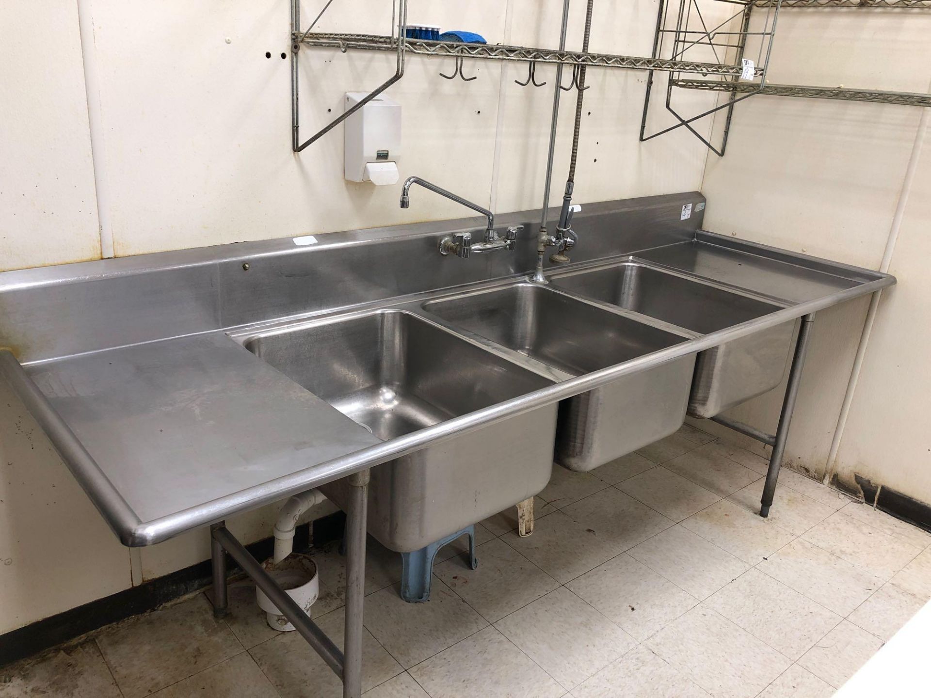 Advance 3 Compartment Stainless Steel Sink