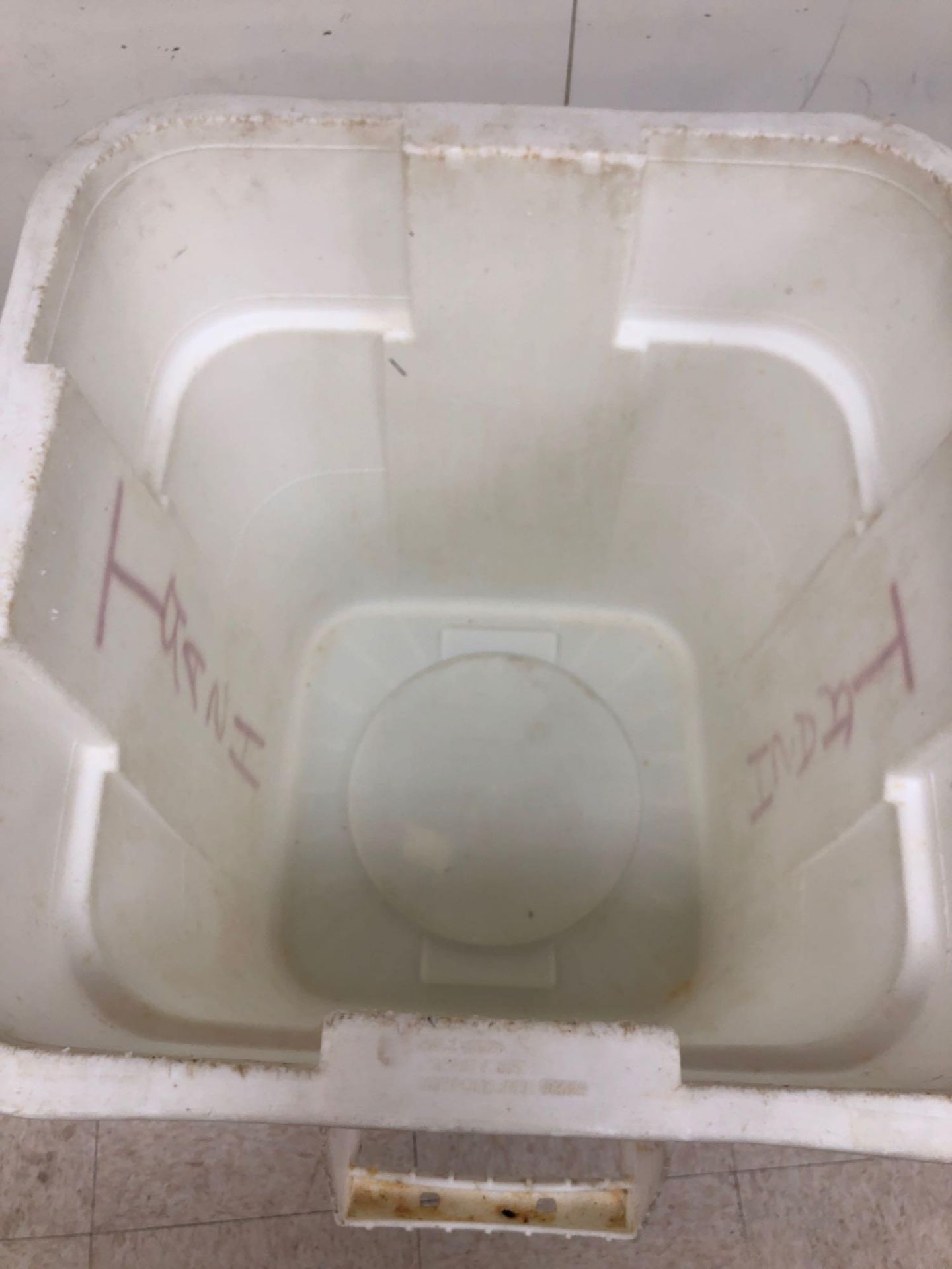 Rolling White Plastic Food Ingredient Bin - Image 2 of 2