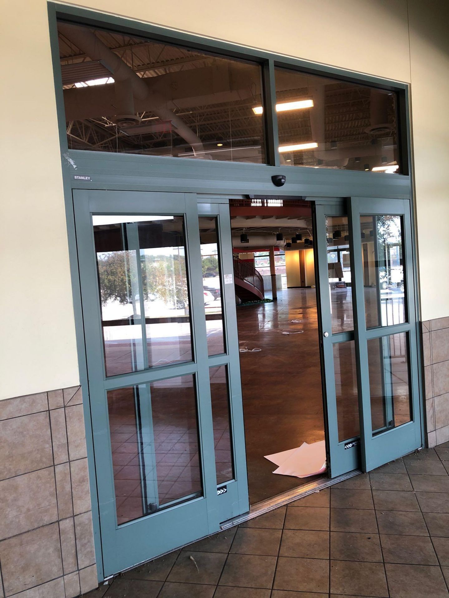 Stainley Automatic Door