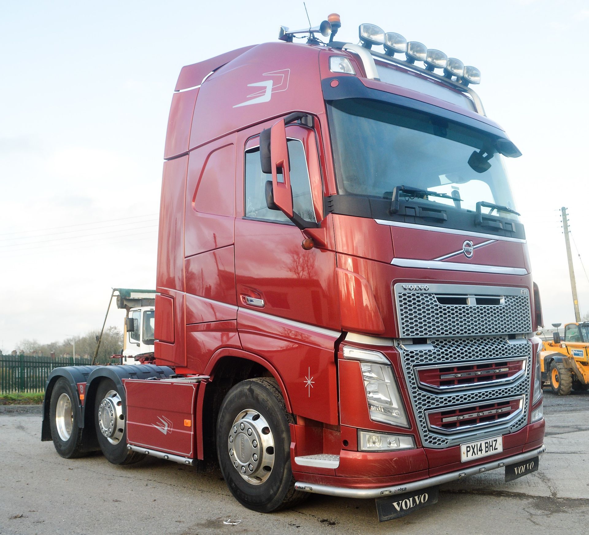 Volvo FH13 EuroV 500 HP 6 x 2 tractor unit Registration Number: PX14 BHZ Date of Registration: 15/ - Image 2 of 8