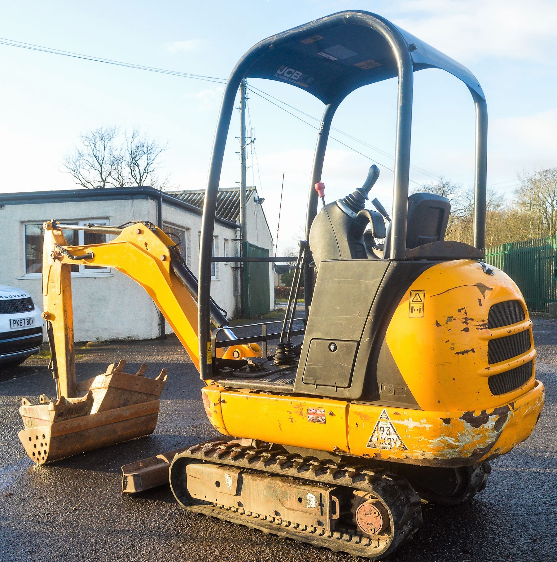 JCB 801.4 CTS 1.5 tonne rubber tracked mini excavator Year: 2014 S/N: 2070315 Recorded Hours: 1512 - Image 3 of 12