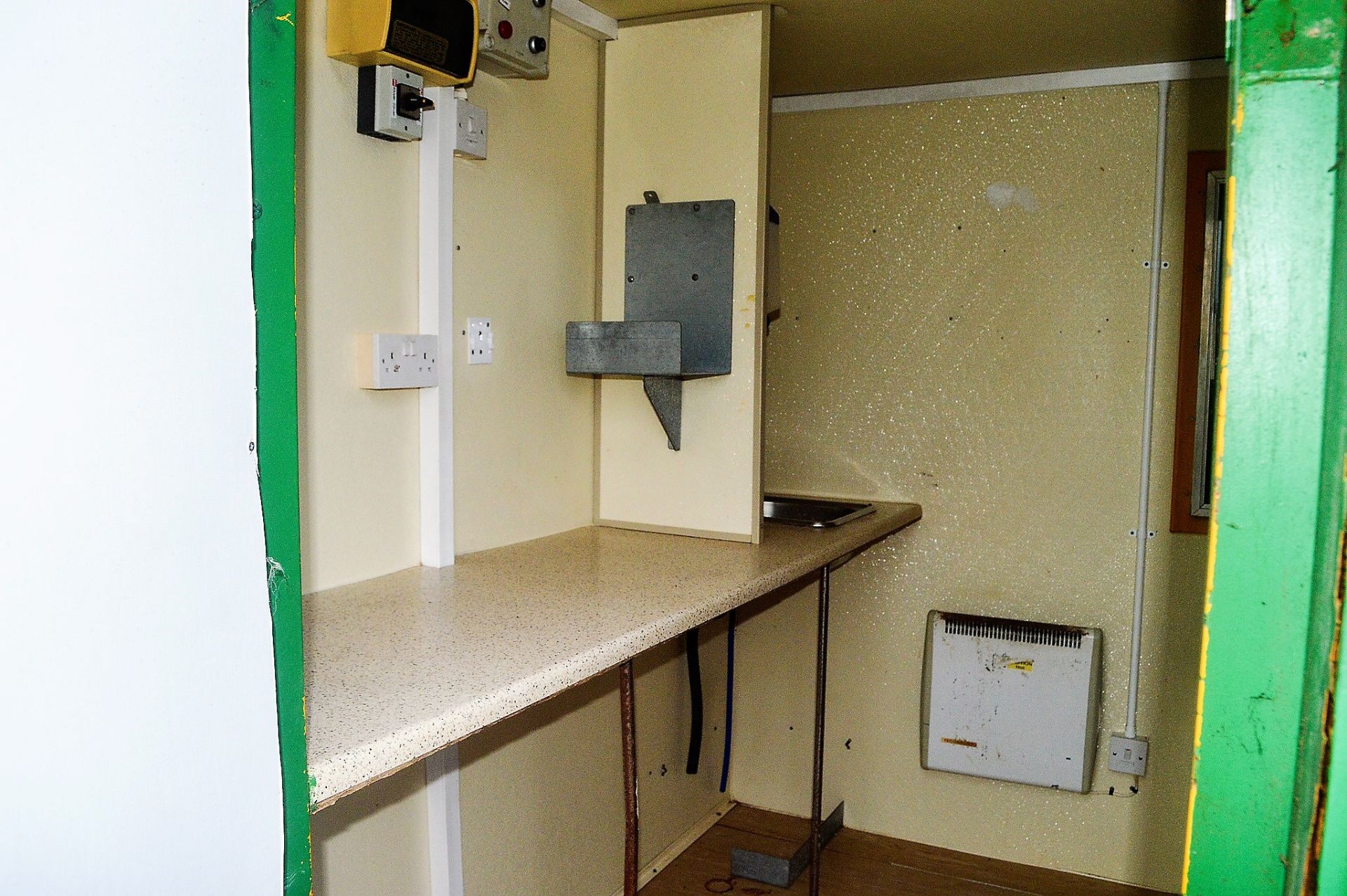 12 ft x 8 ft steel anti vandal mobile welfare unit comprising of: canteen, toilet & generator room - Image 5 of 9